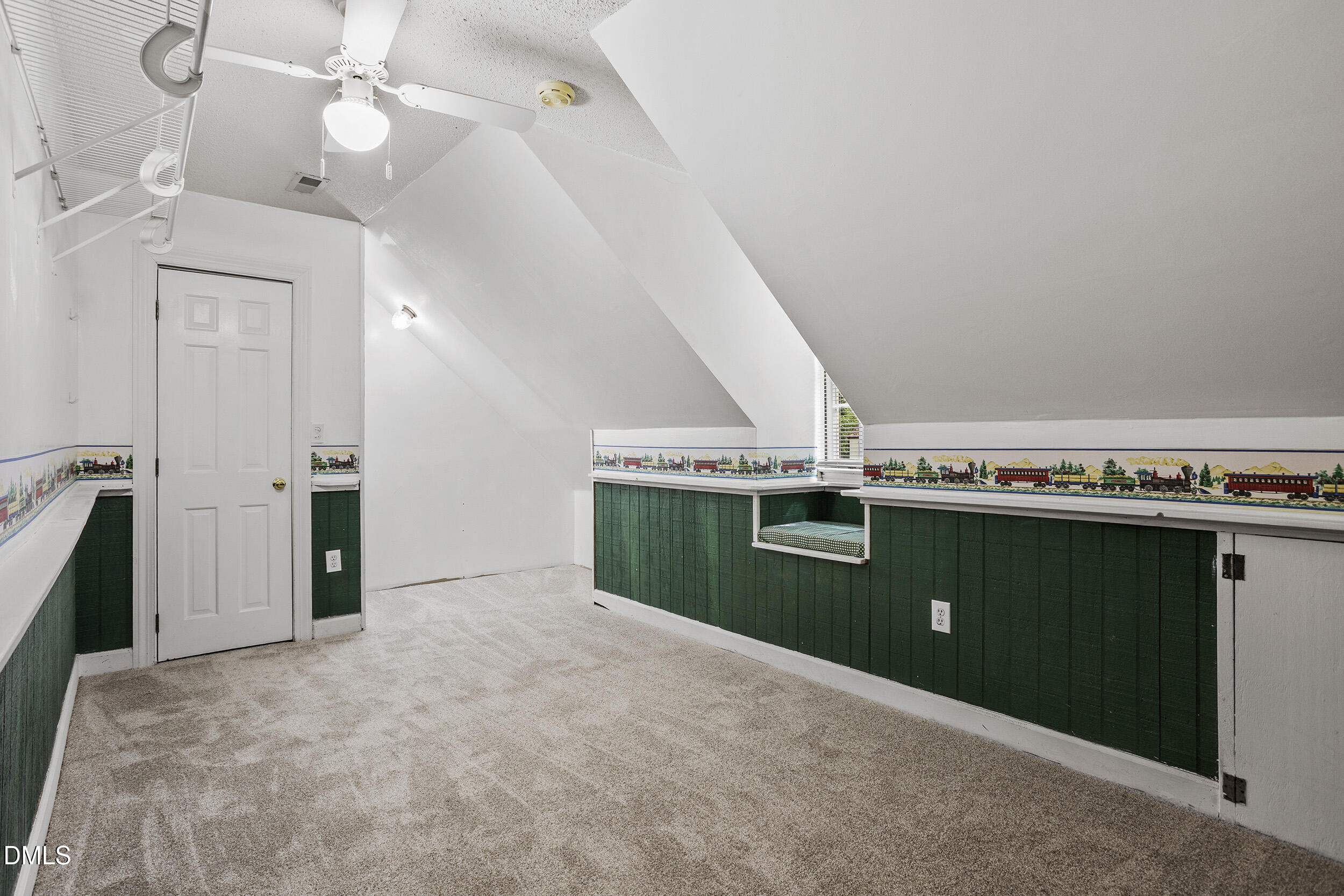 1404 Rock Creek Lane