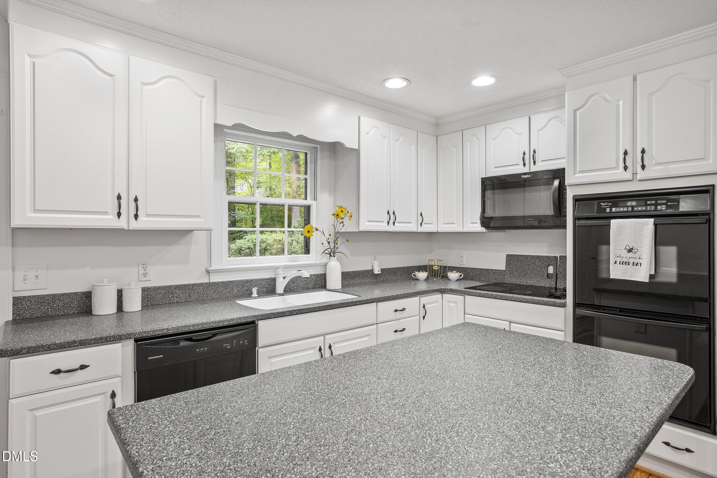 1404 Rock Creek Lane