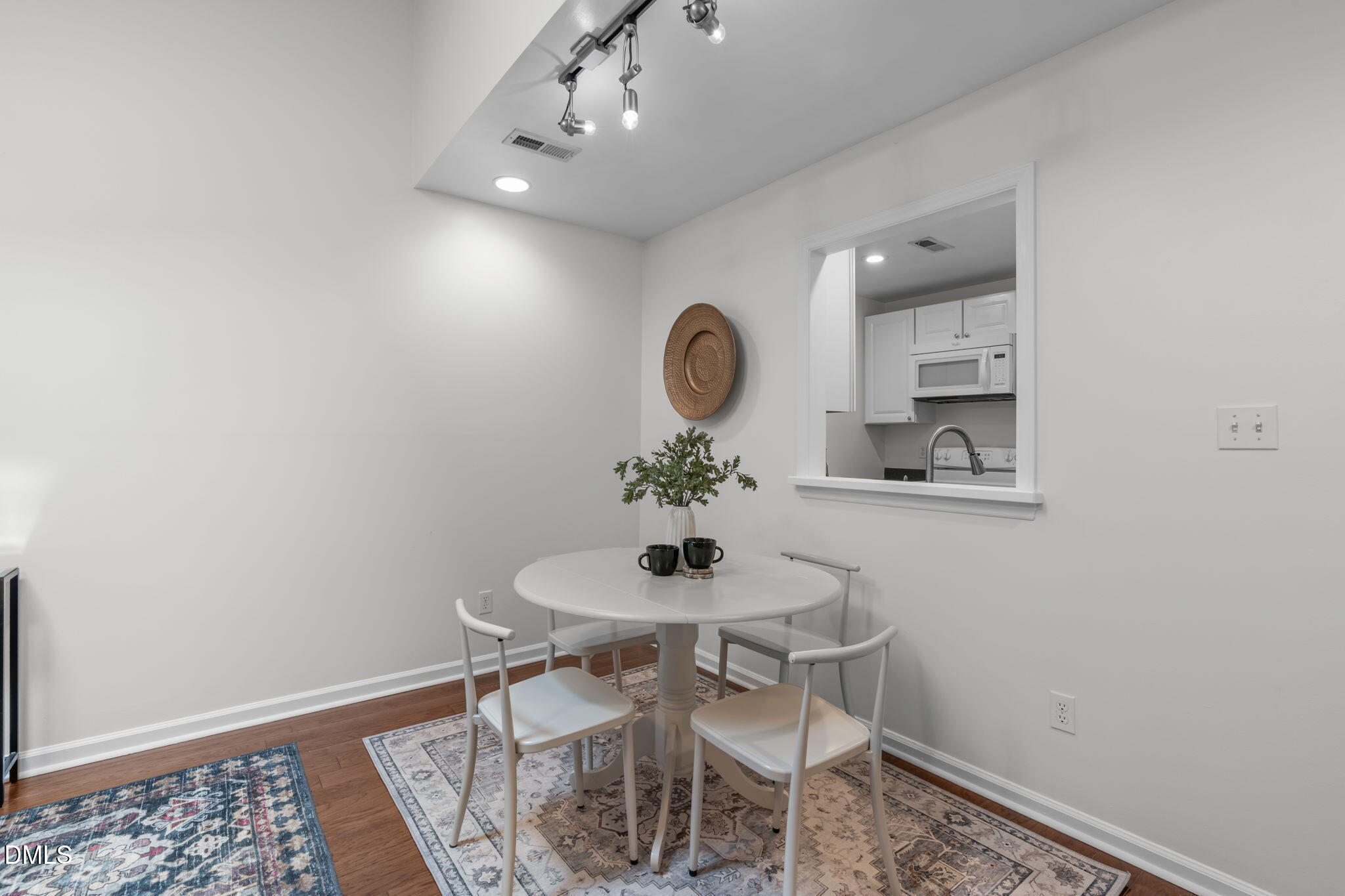 74 Forest Oaks Drive