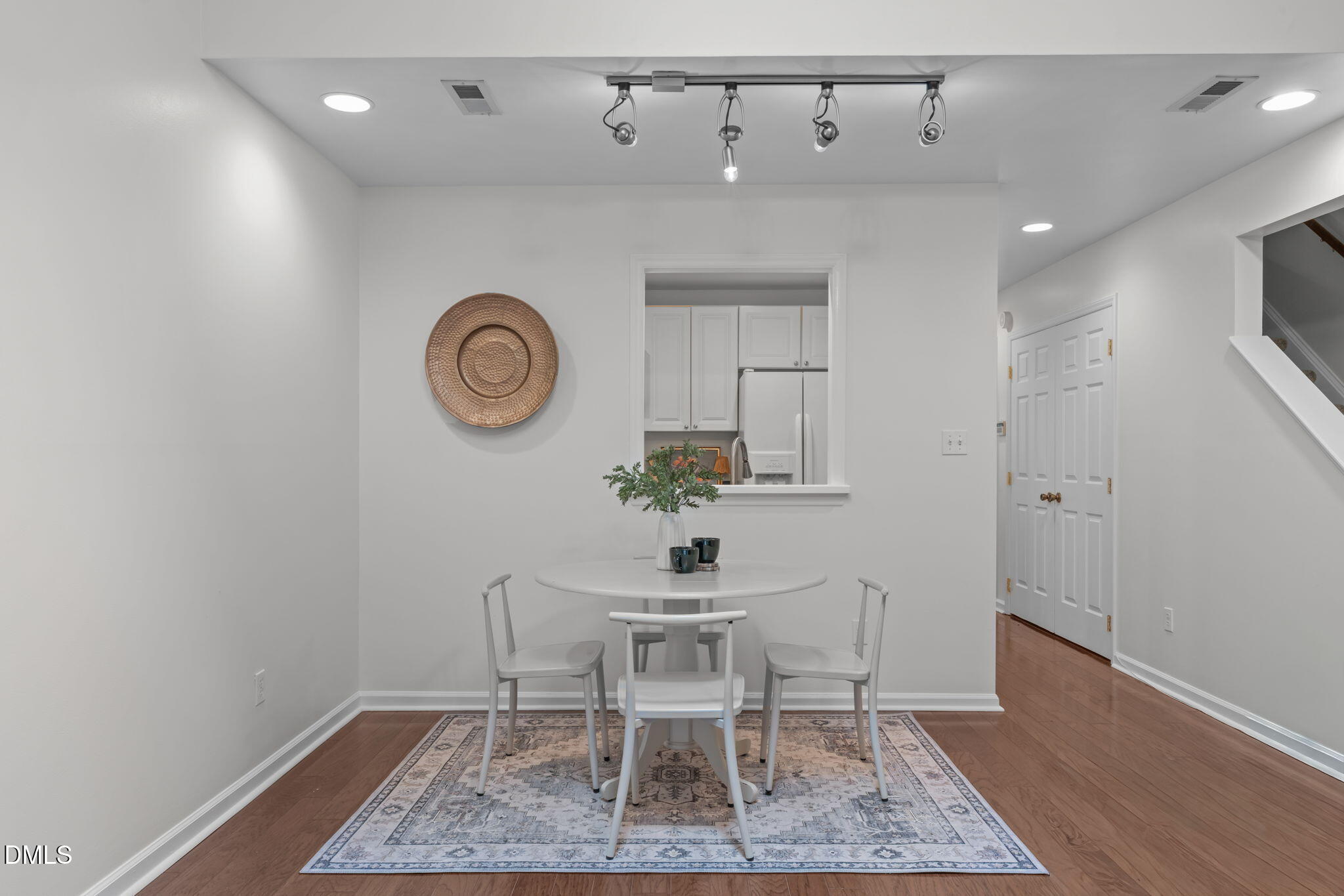 74 Forest Oaks Drive