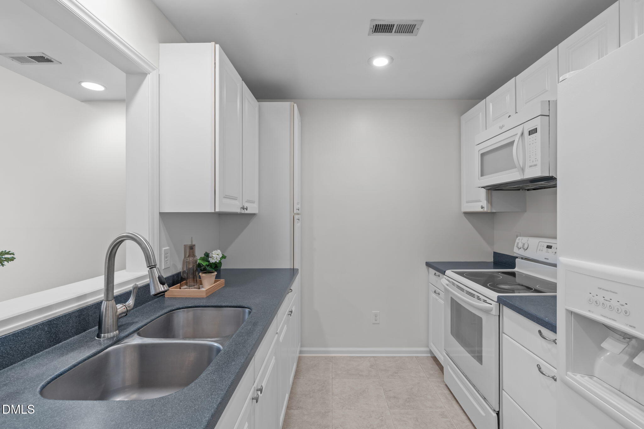 74 Forest Oaks Drive