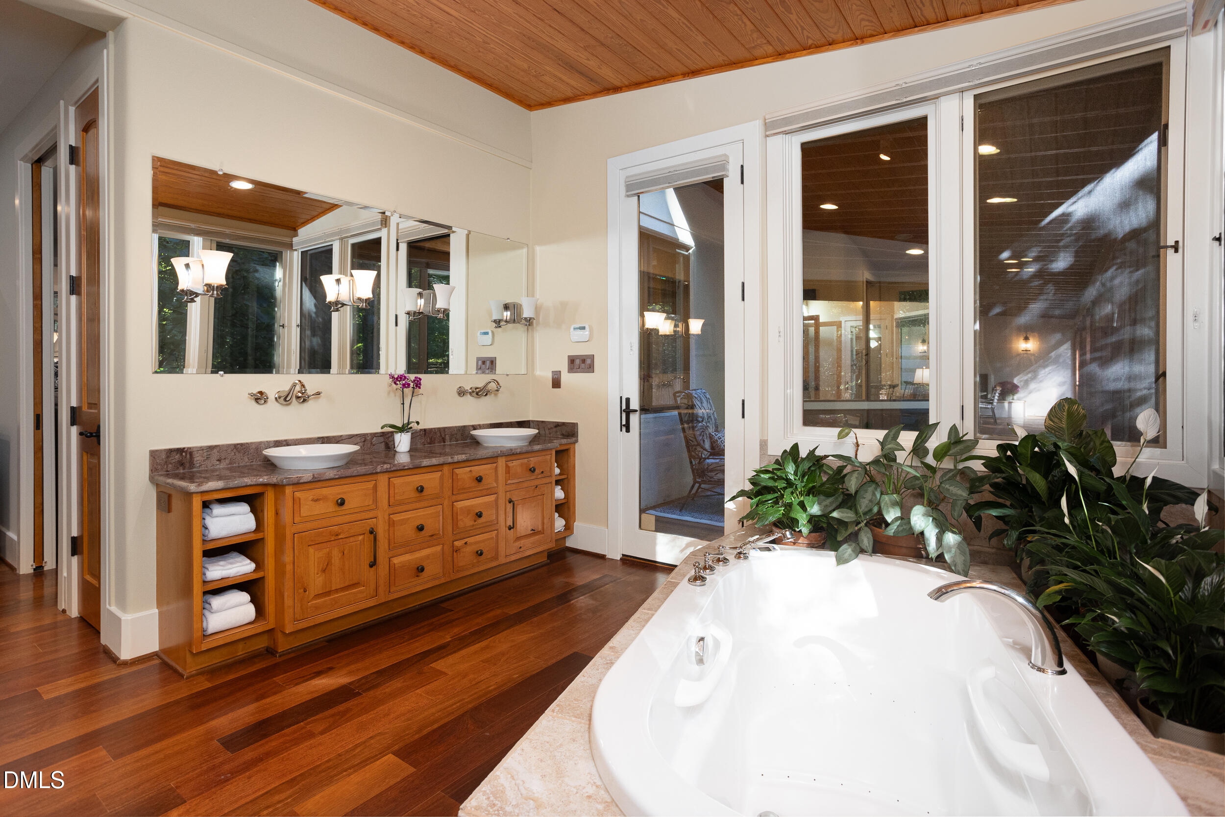 2705 Bridgeton Place