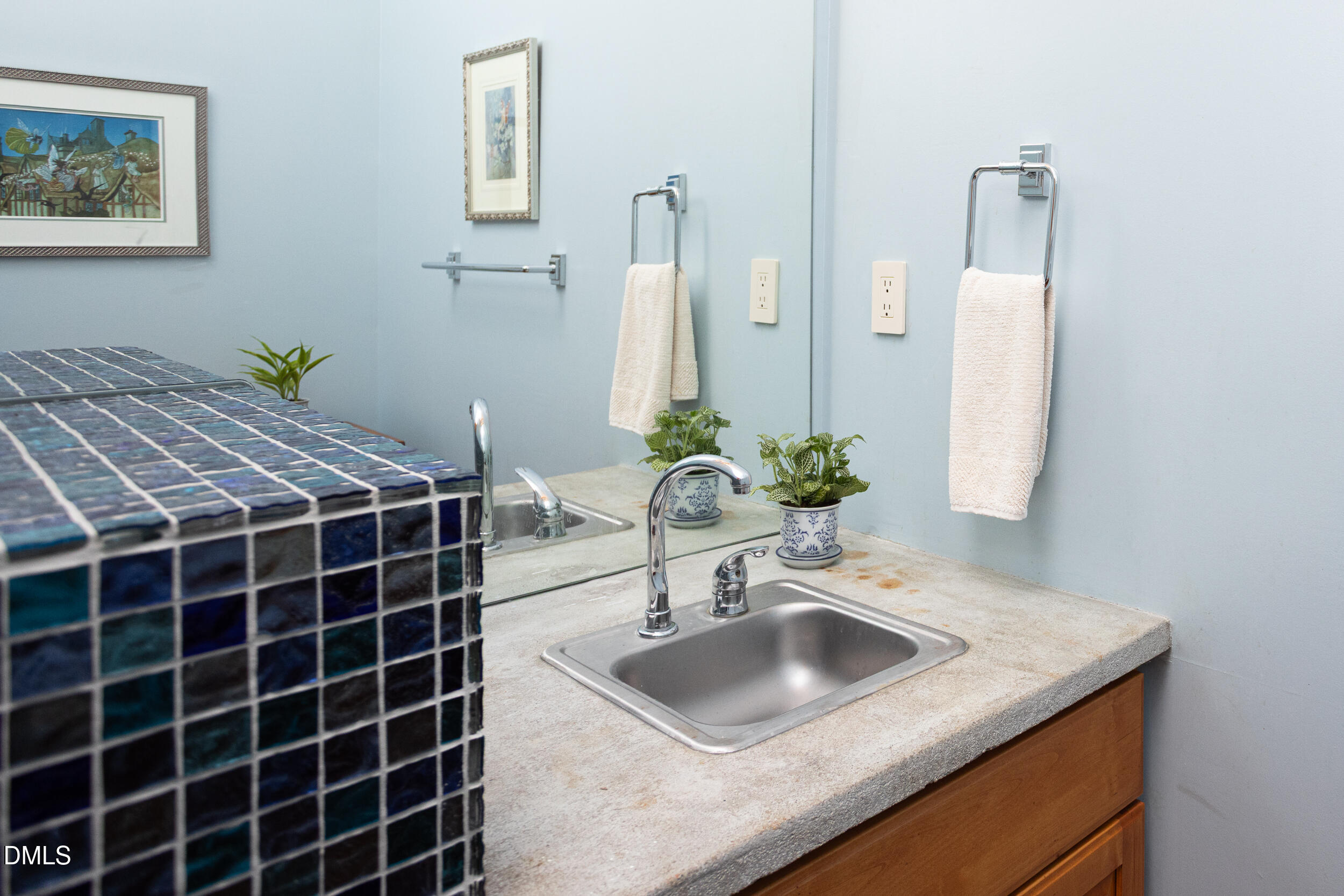 2705 Bridgeton Place