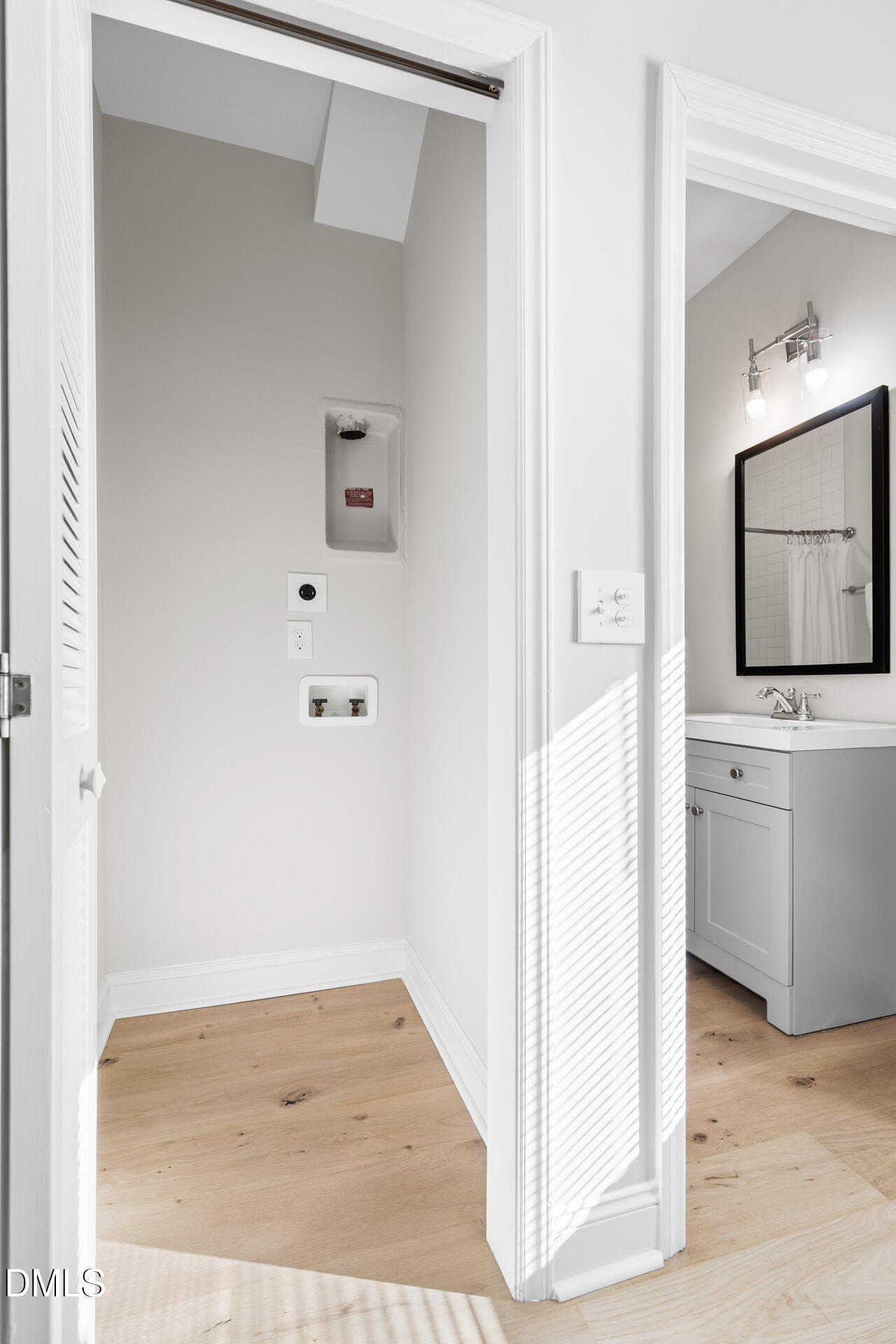 905 Dayton Street, Durham