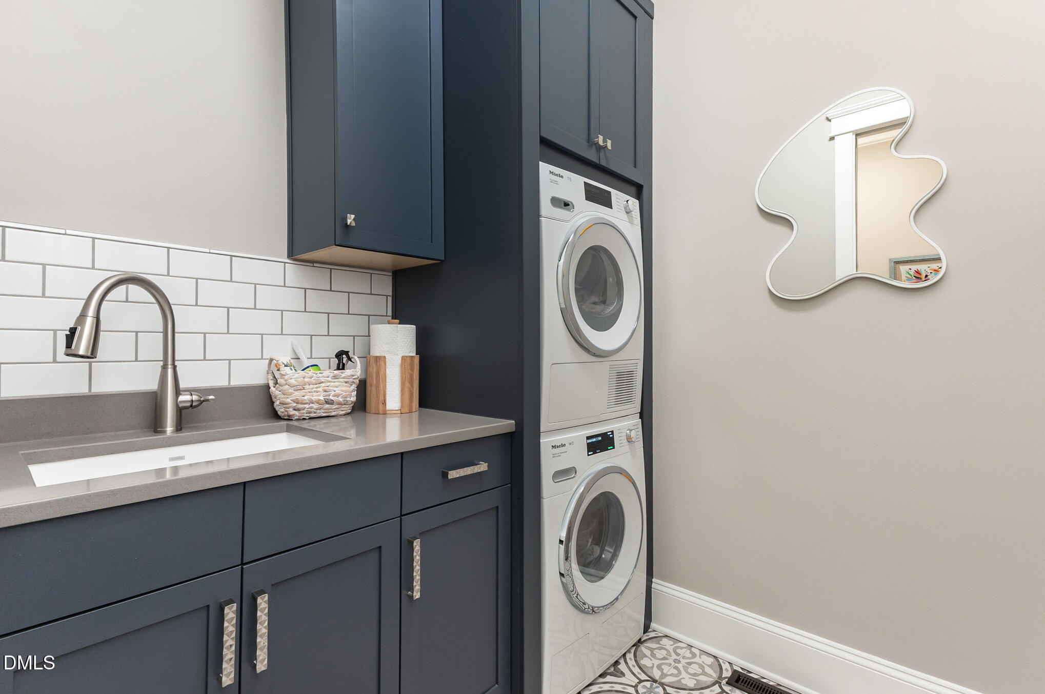 108 Brown Bear, Chapel Hill