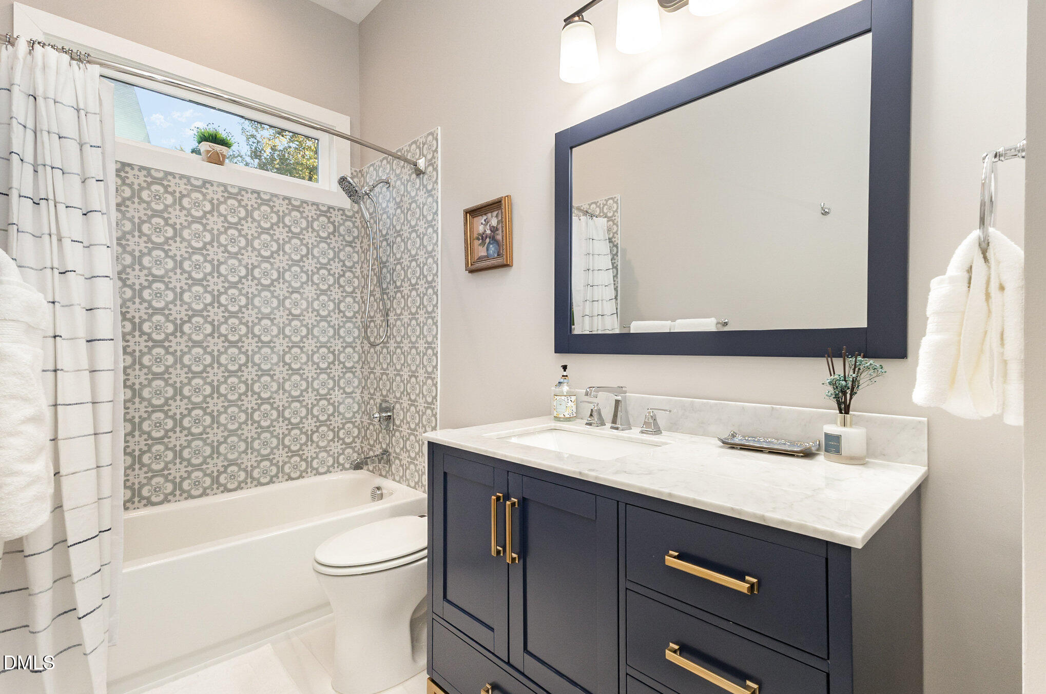 108 Brown Bear, Chapel Hill