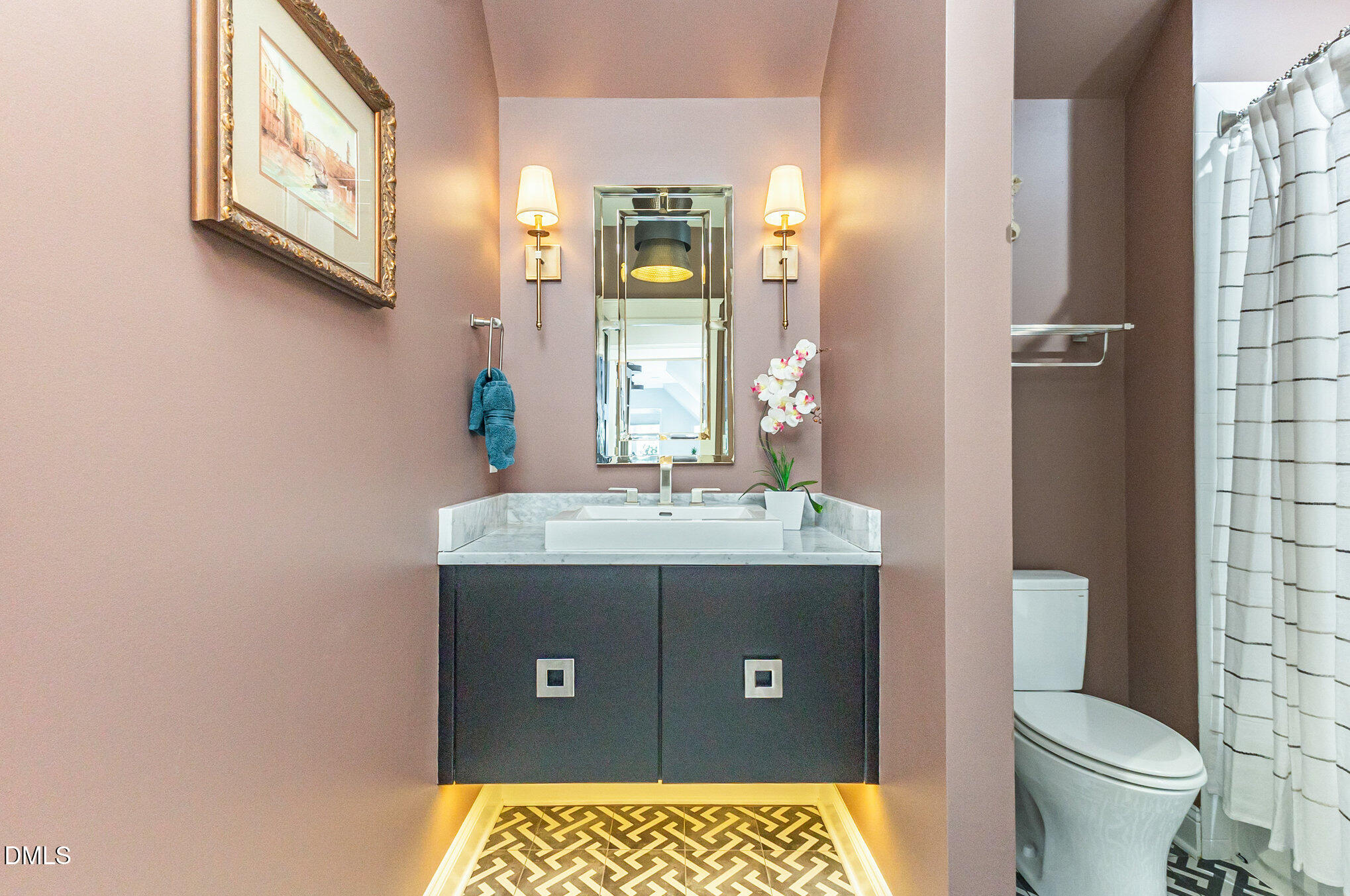 108 Brown Bear, Chapel Hill