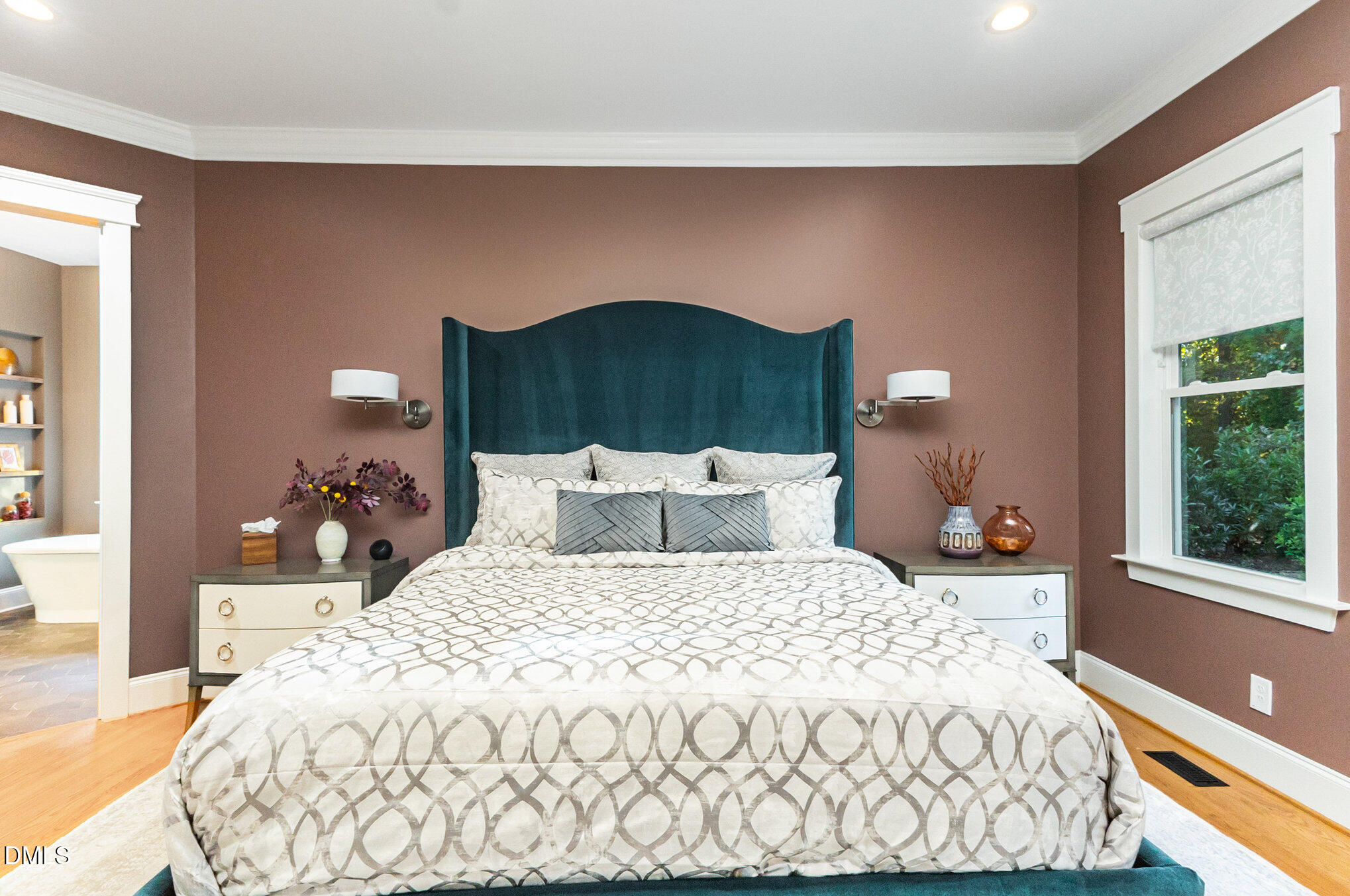 108 Brown Bear, Chapel Hill