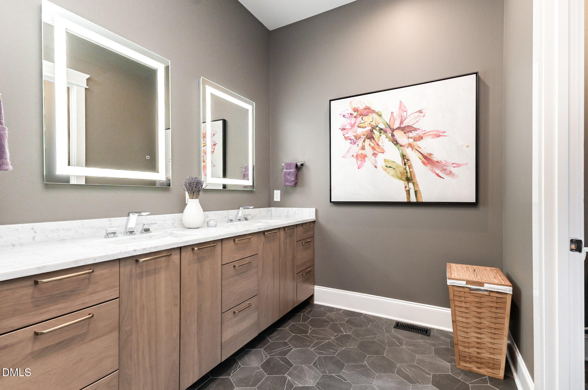 108 Brown Bear, Chapel Hill