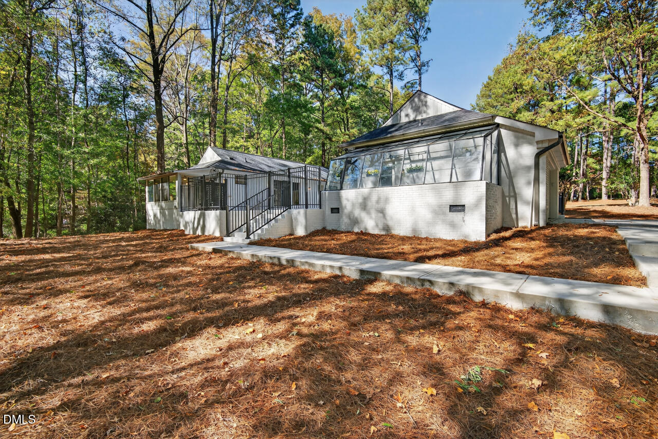 200 Dublin Woods Drive, Cary