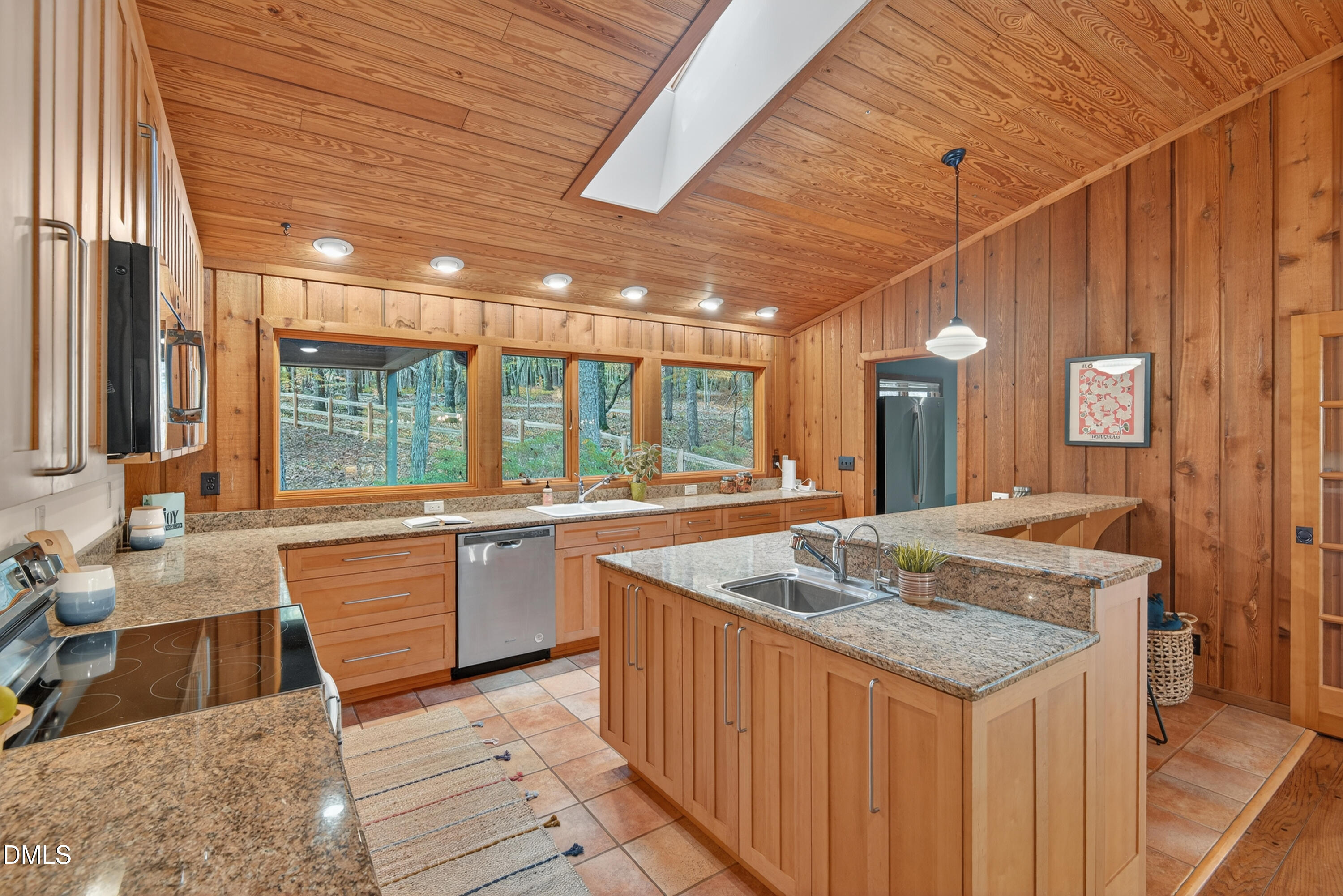 5703 Orange Grove Road