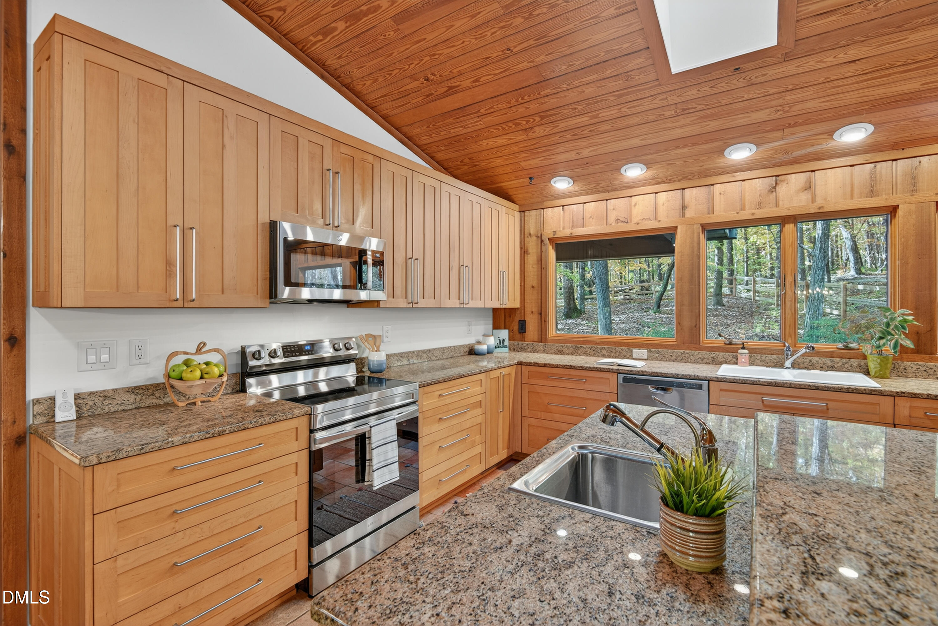 5703 Orange Grove Road