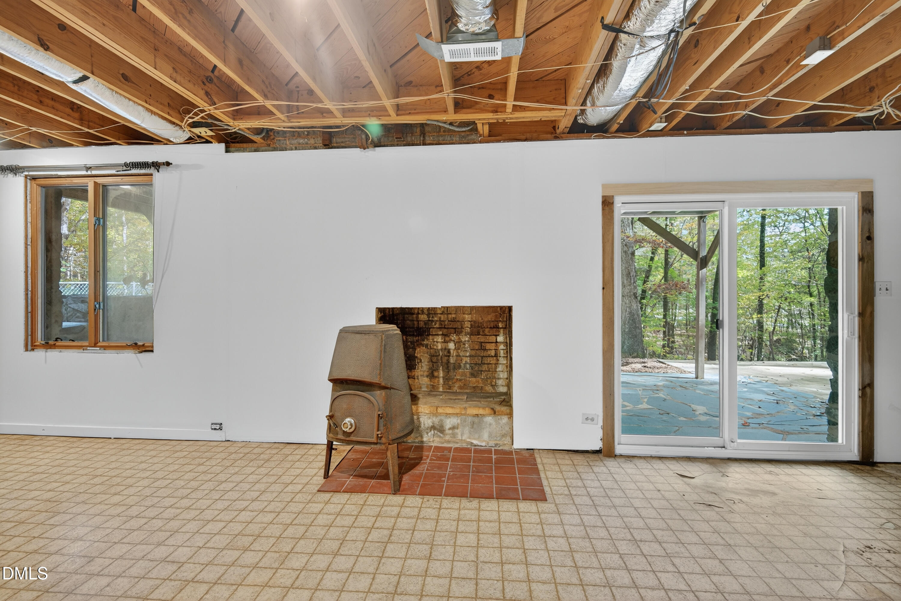 5703 Orange Grove Road