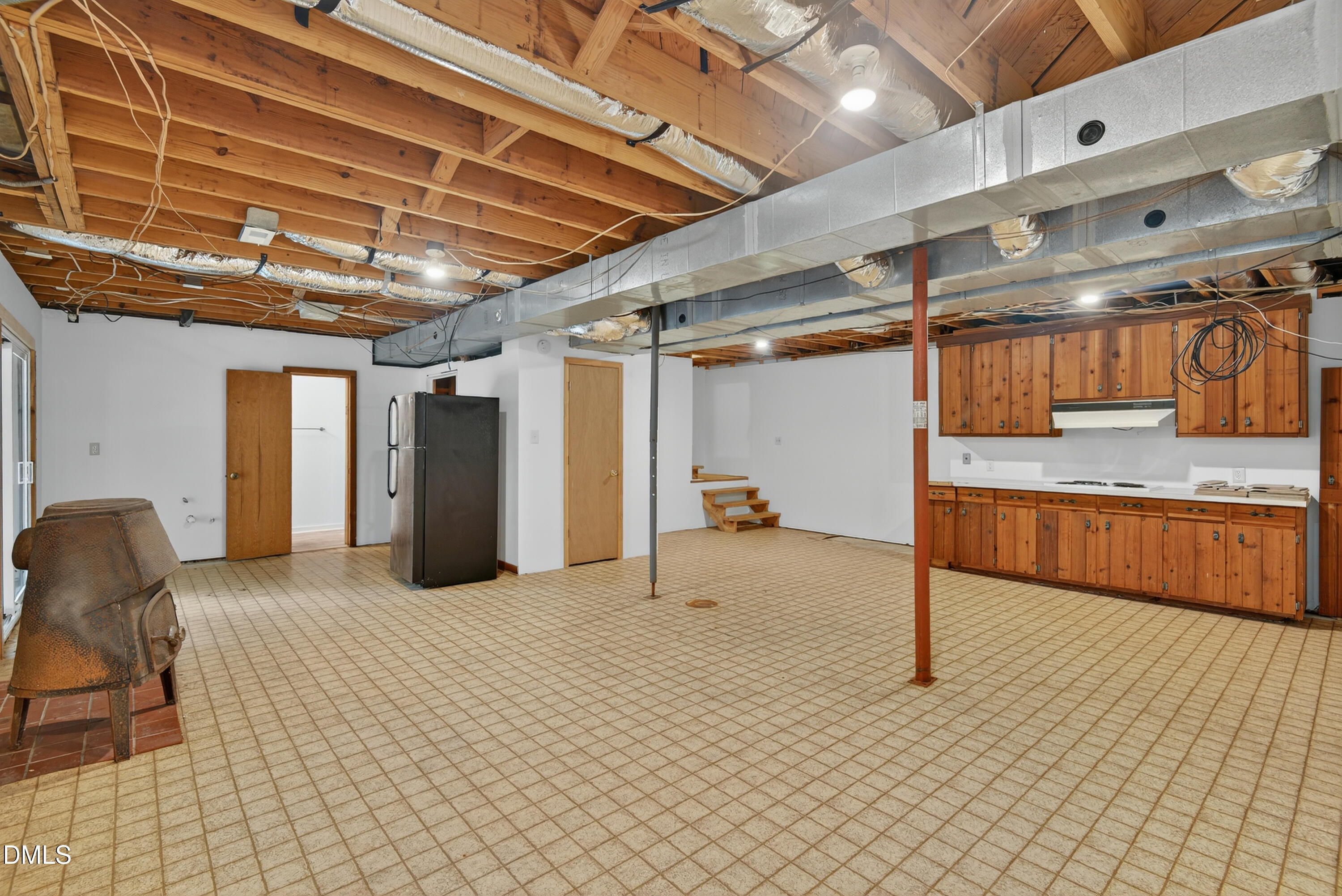 5703 Orange Grove Road