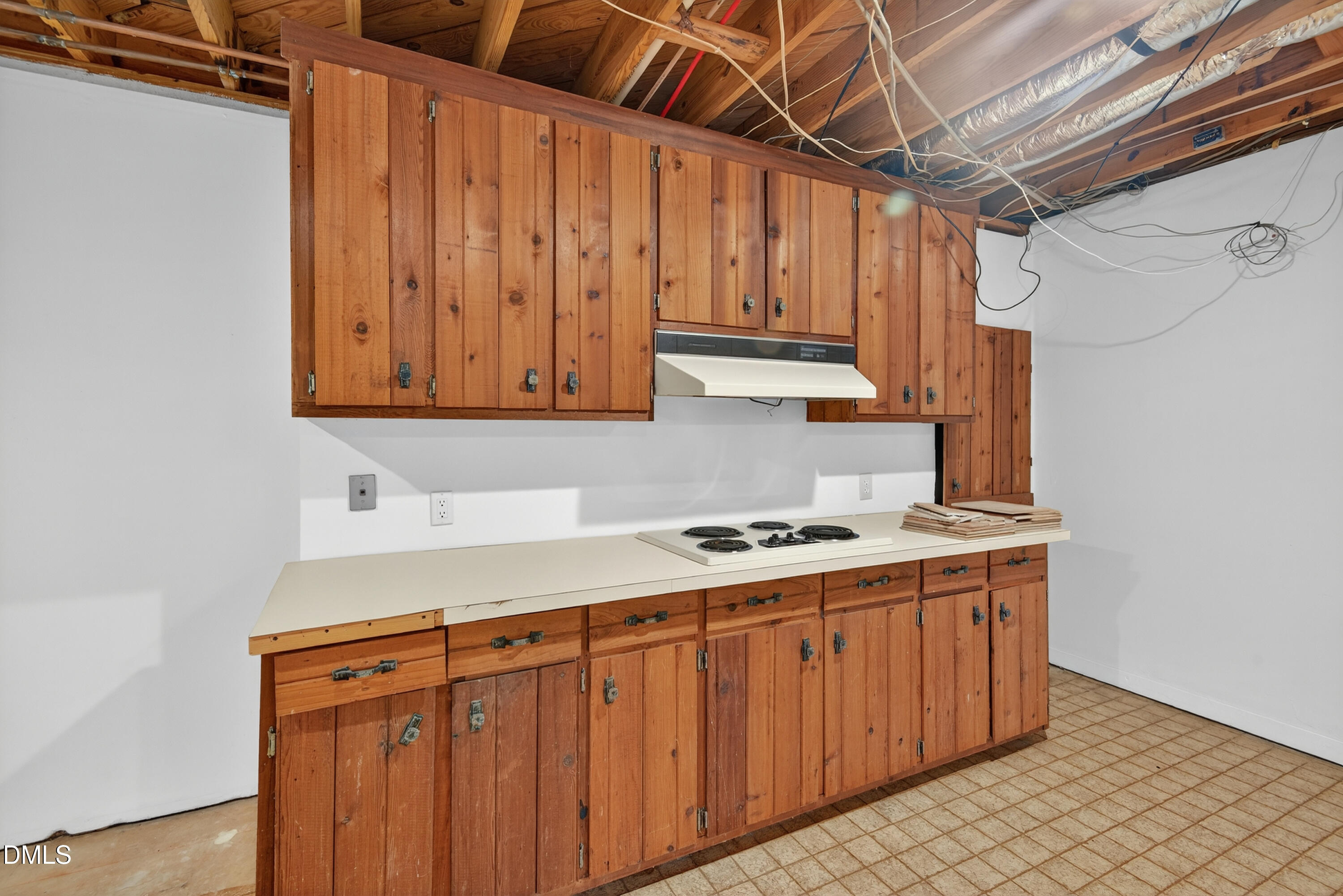 5703 Orange Grove Road