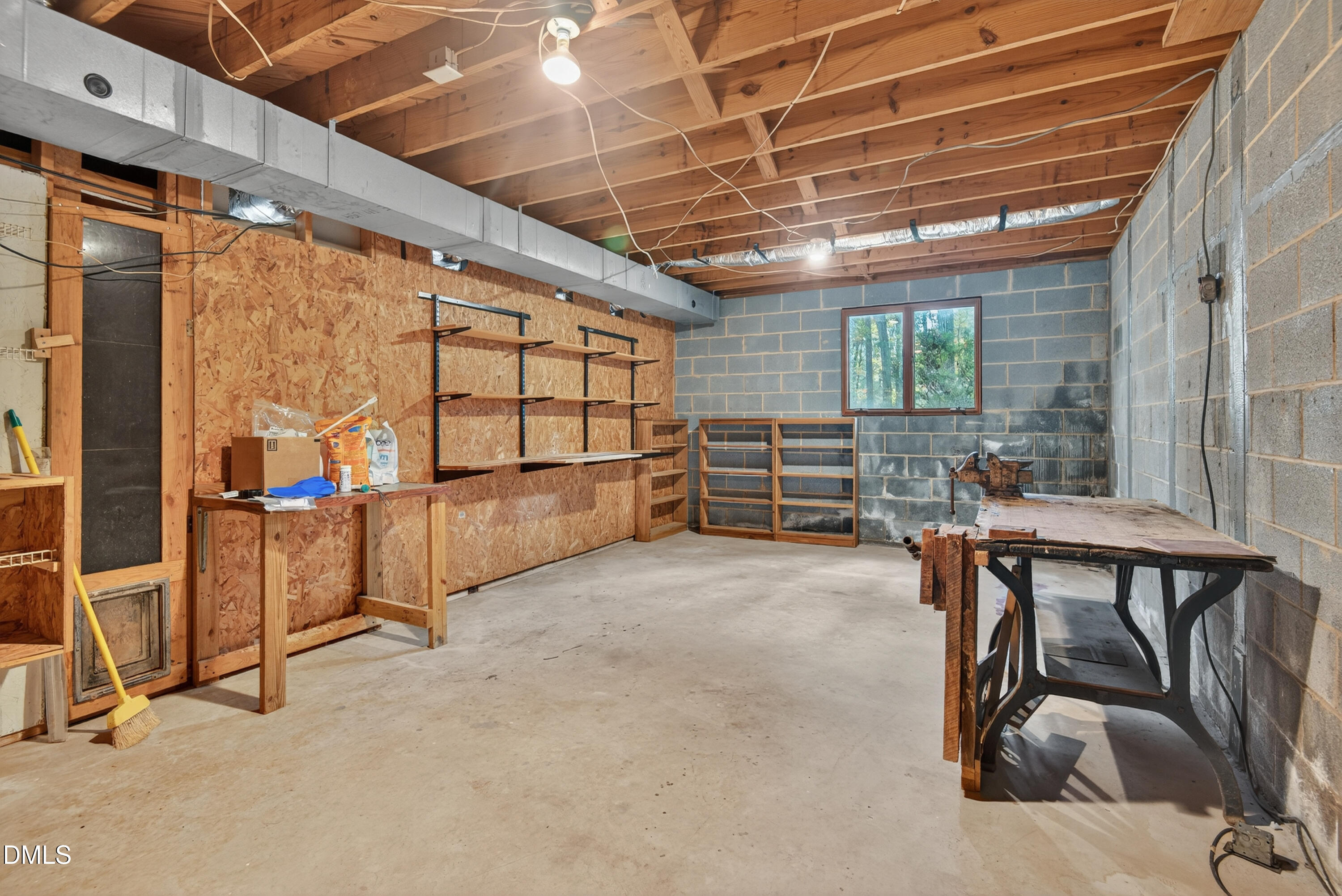 5703 Orange Grove Road