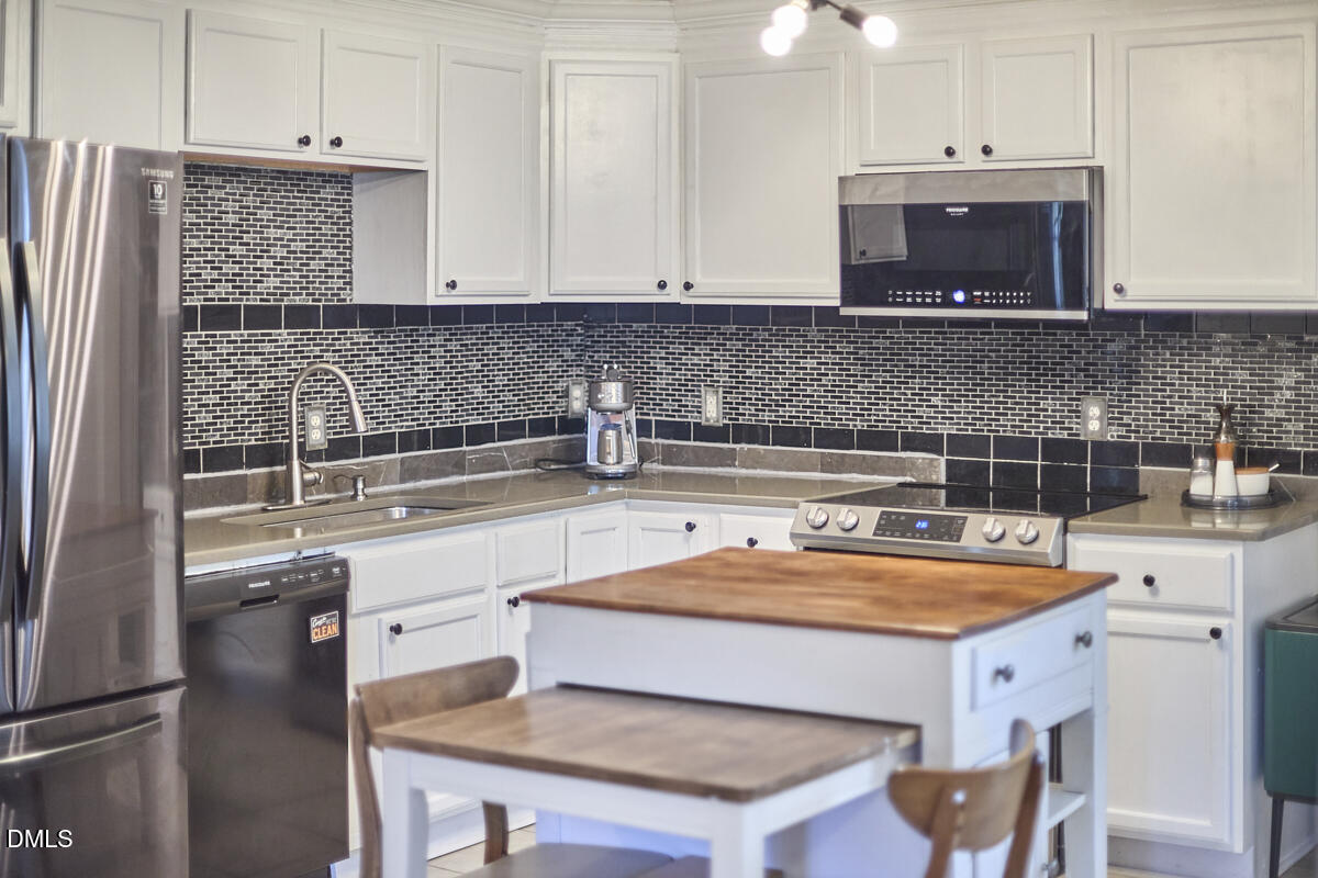 2831 Beechwood Drive