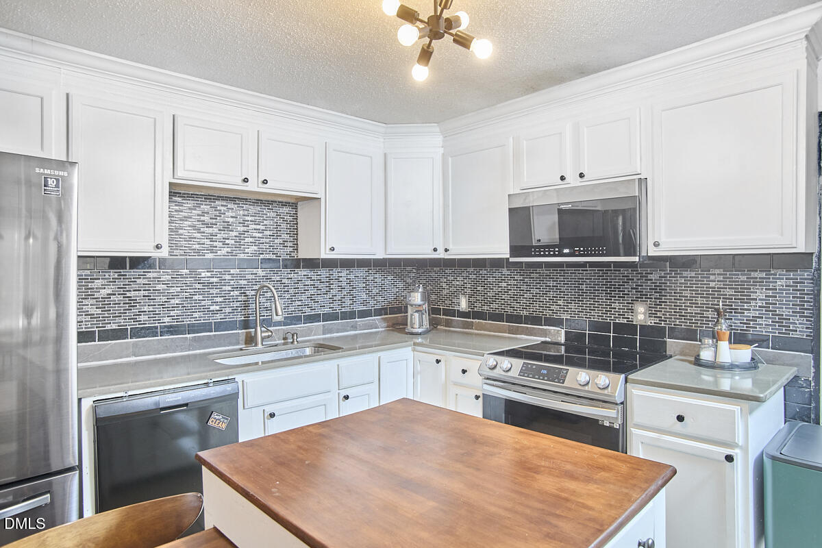 2831 Beechwood Drive