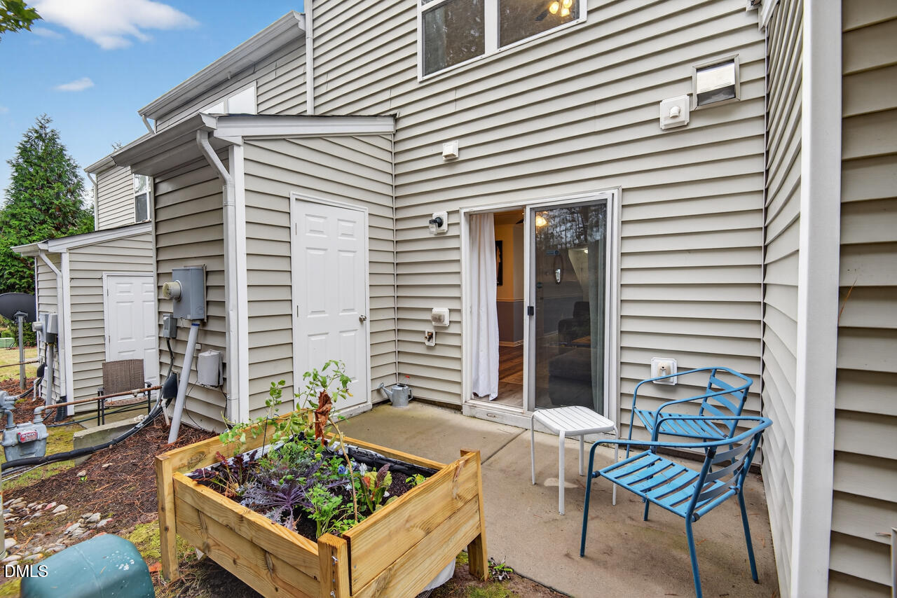 100 Stratford Lakes Drive # 380