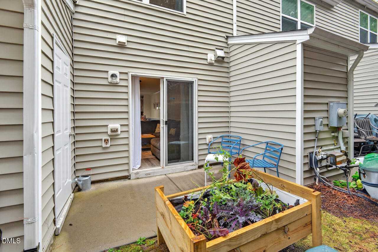 100 Stratford Lakes Drive # 380