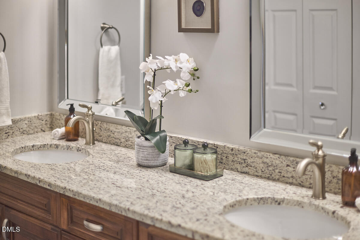 5500 Fortunes Ridge Drive # 94c