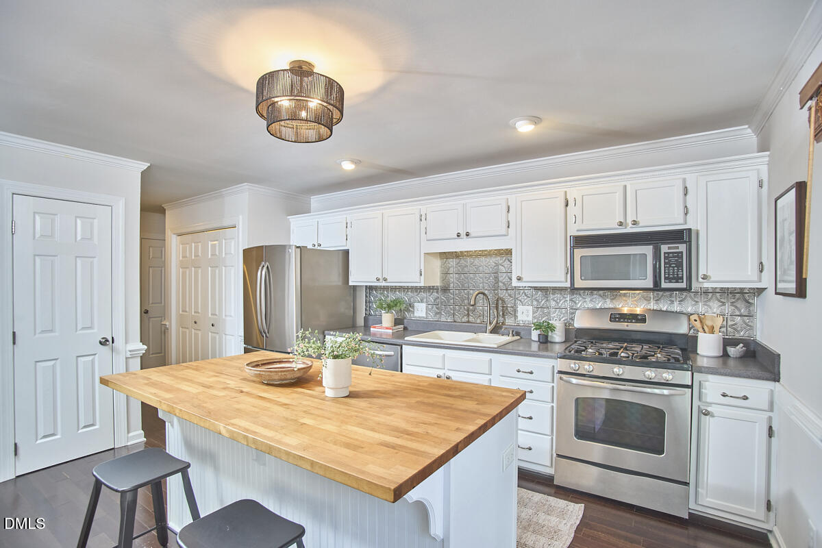 5500 Fortunes Ridge Drive # 94c