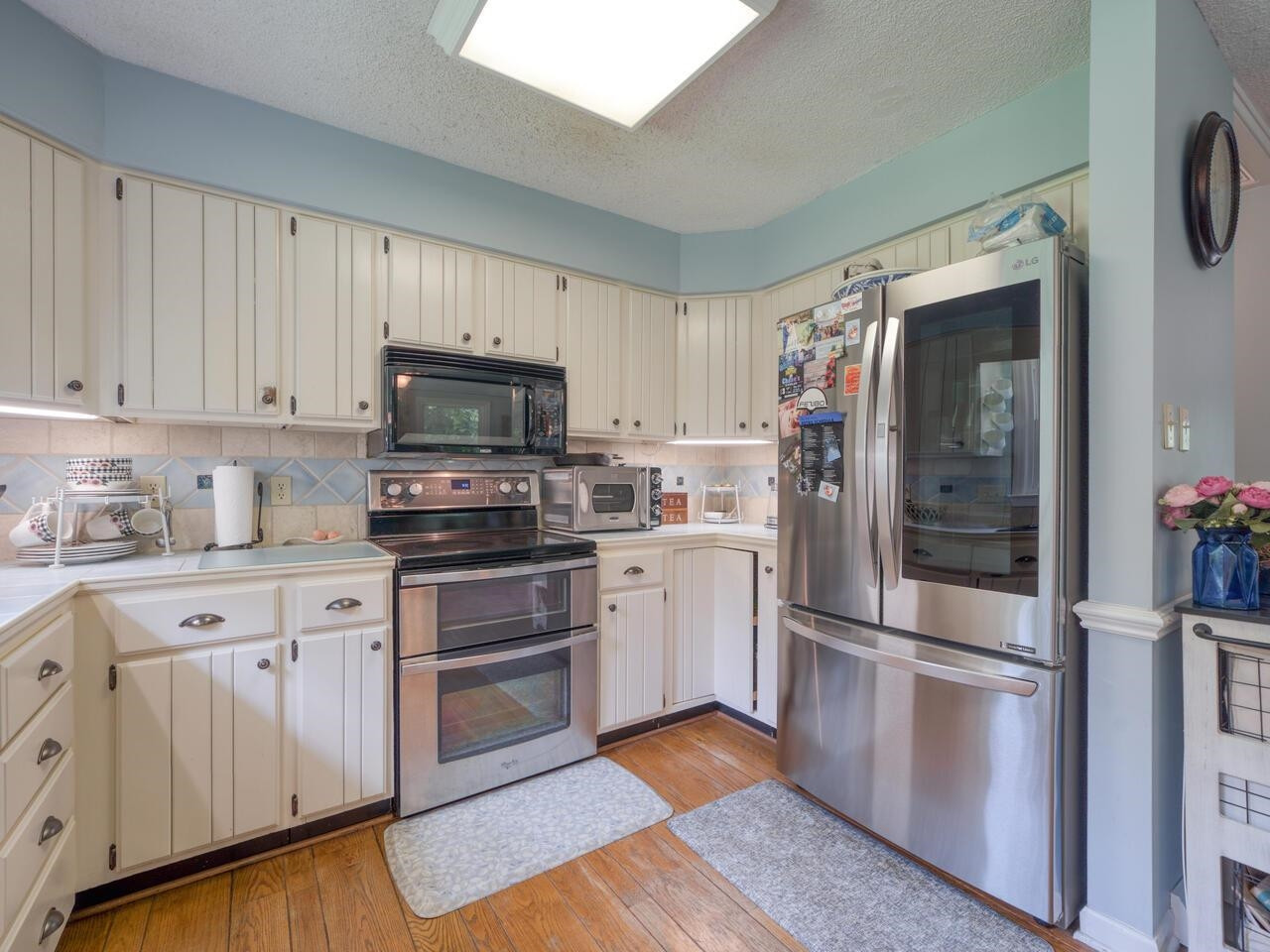 4517 Grandale Drive