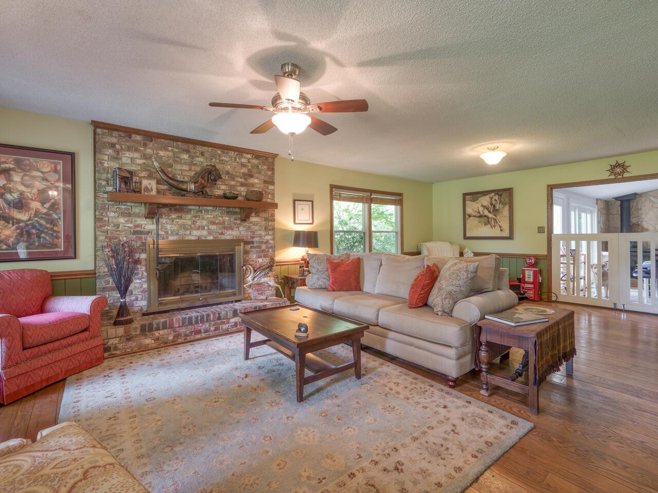 4517 Grandale Drive