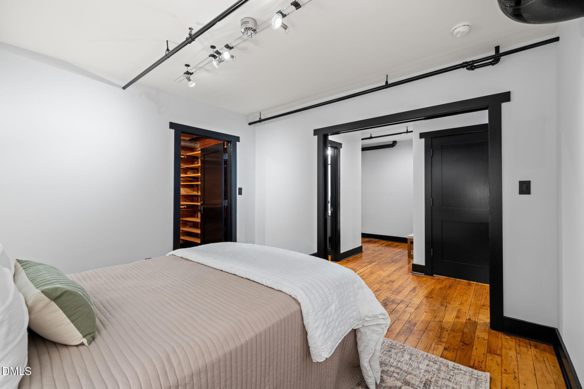 1535 Caraleigh Mills Court # 220