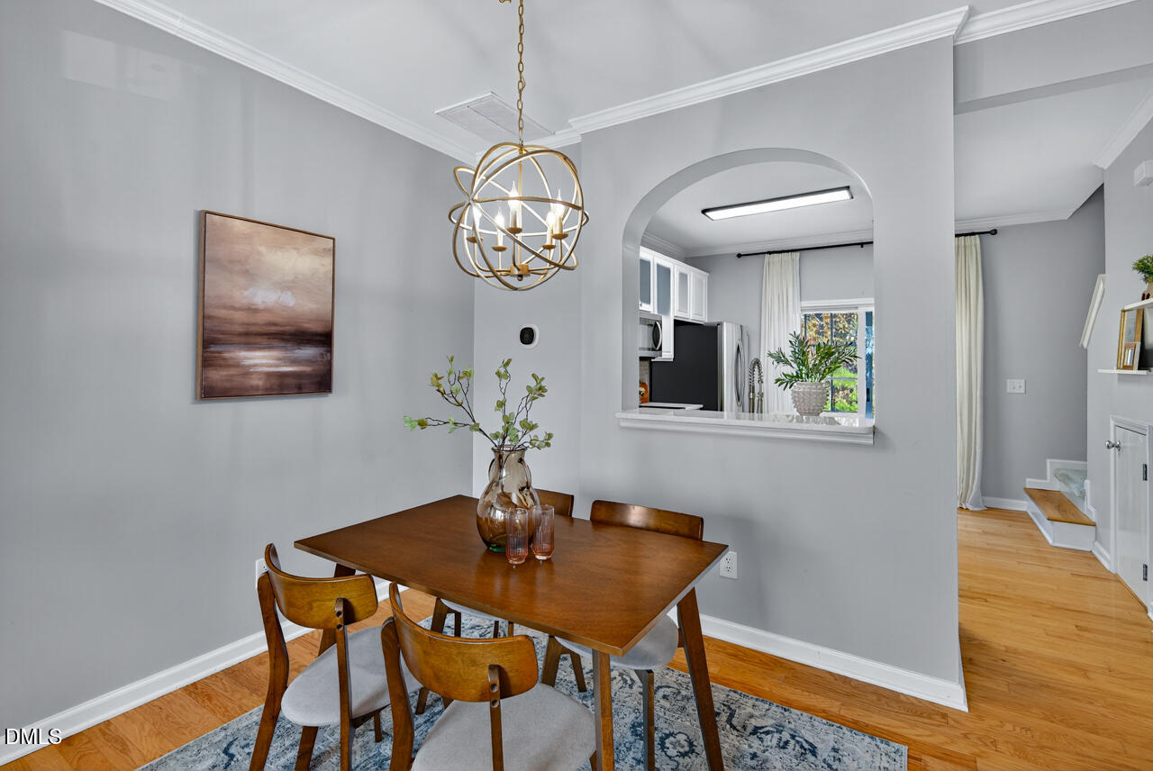 3811 Ramblewood Avenue