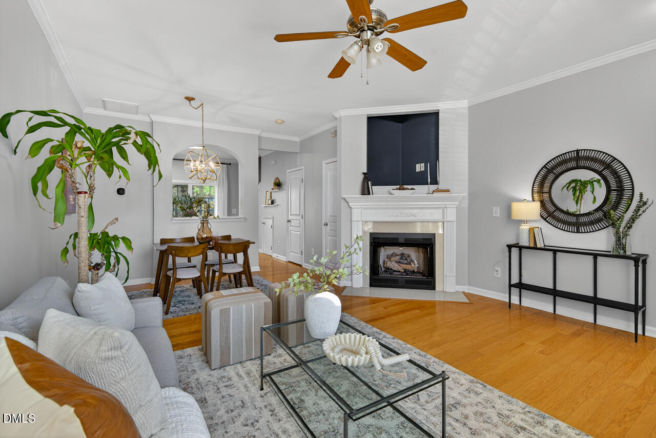 3811 Ramblewood Avenue