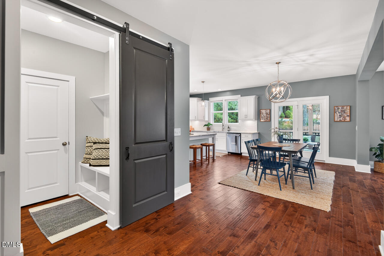 8018 Rosemont Parkway