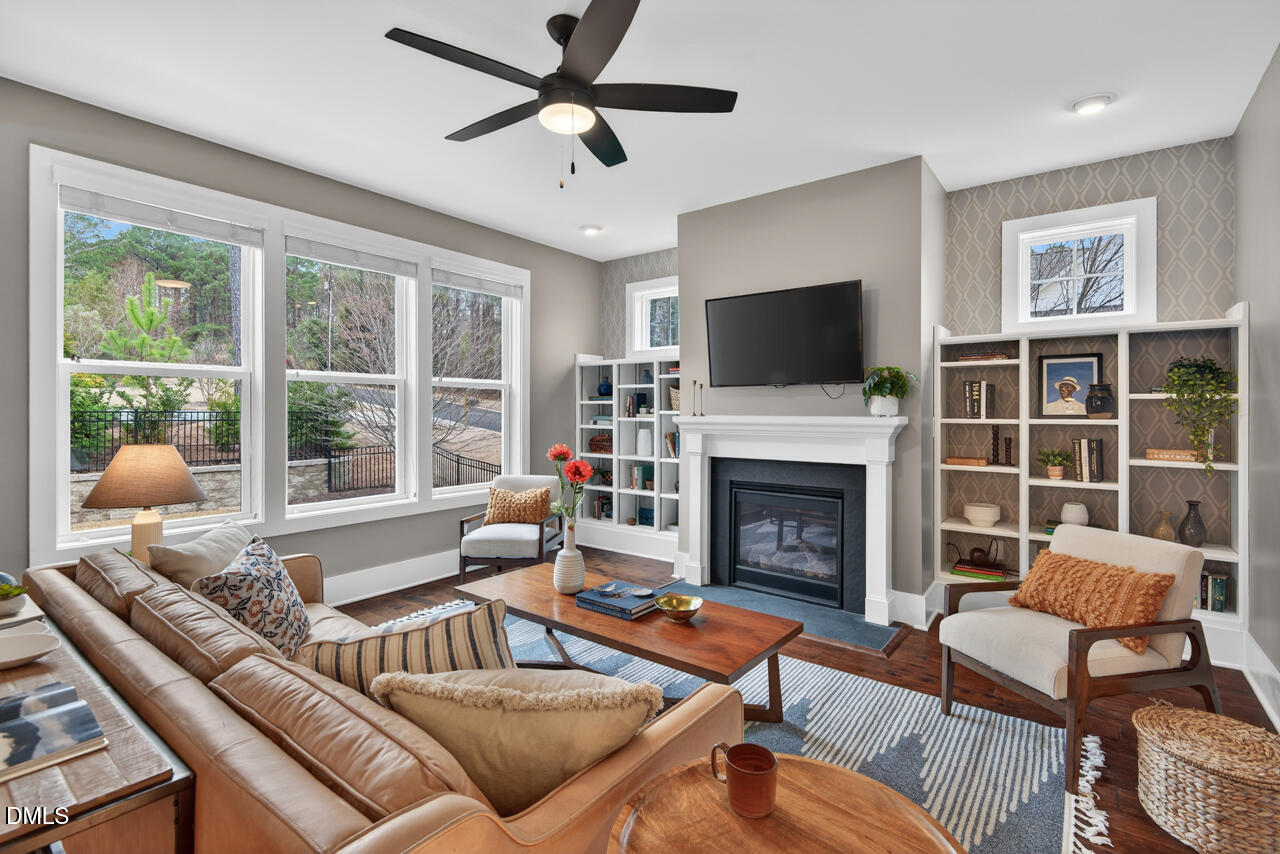 8018 Rosemont Parkway