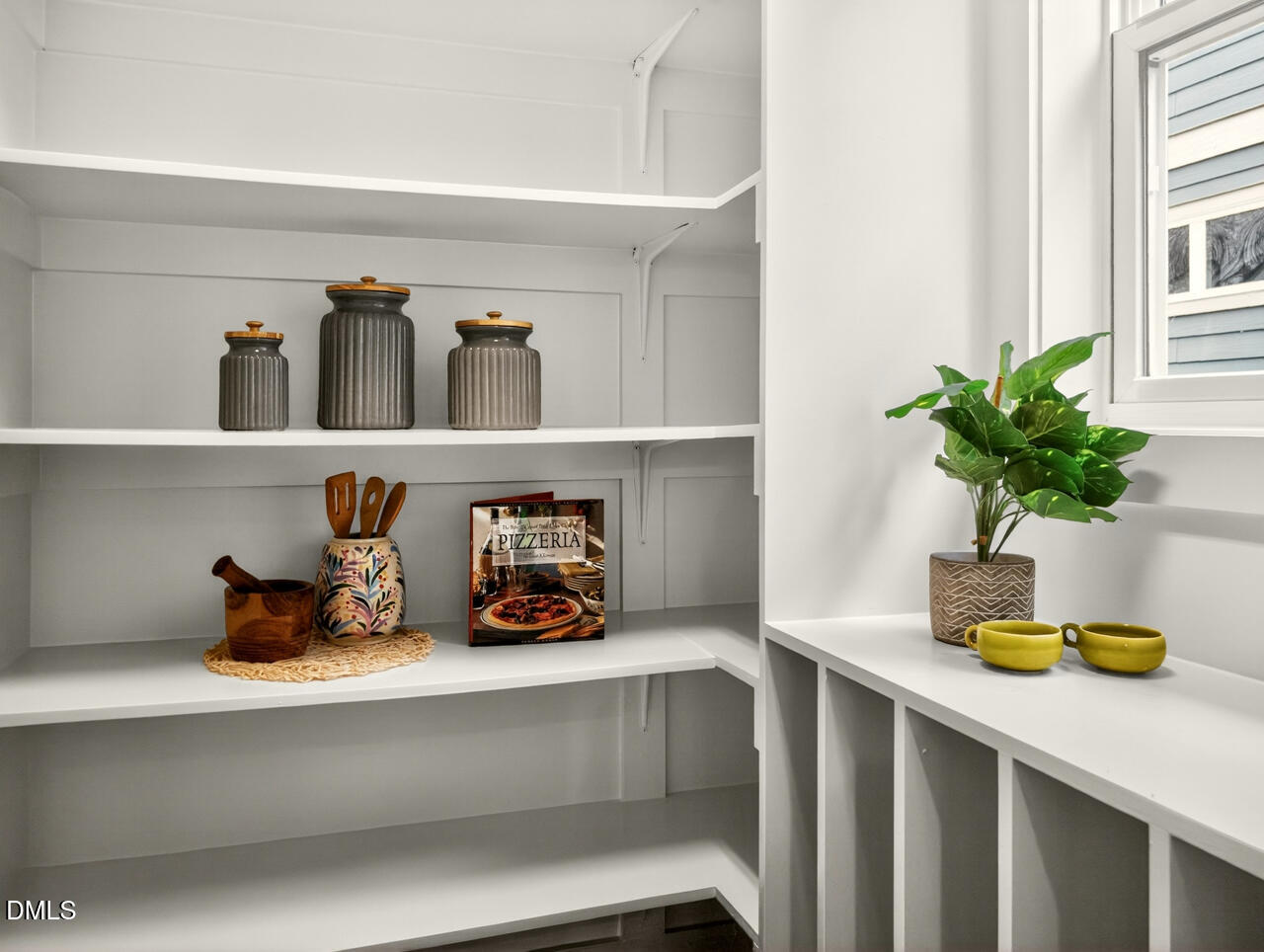 8018 Rosemont Parkway