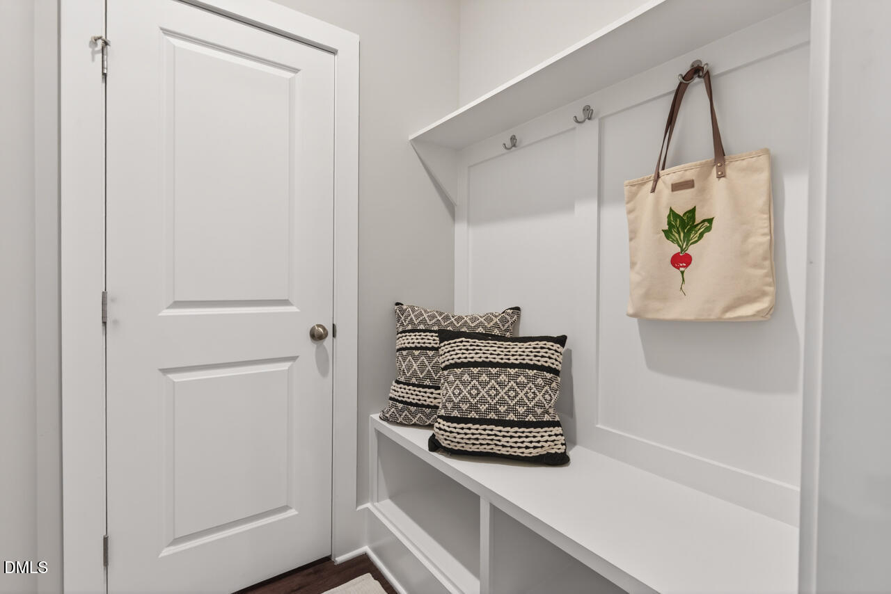 8018 Rosemont Parkway