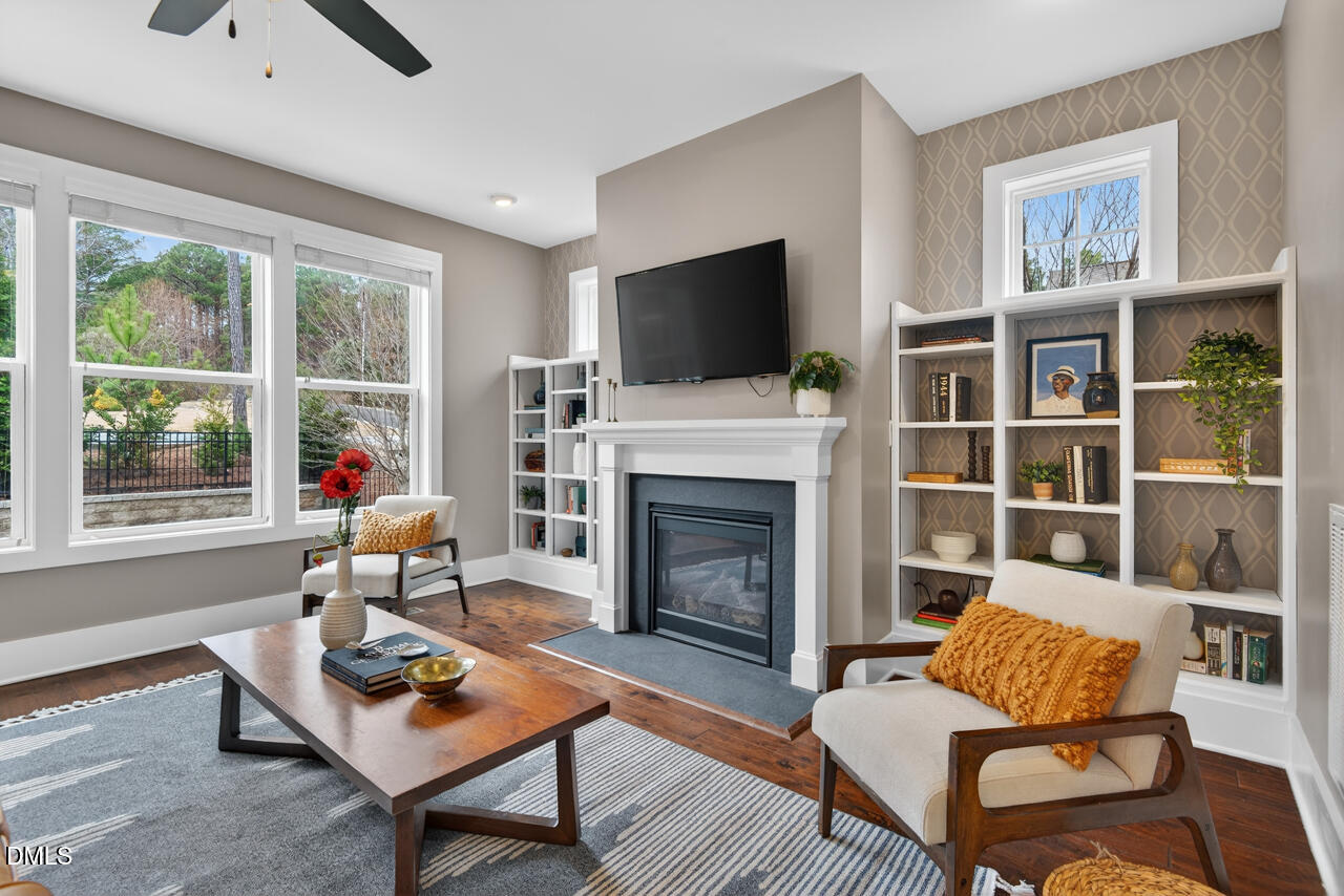 8018 Rosemont Parkway