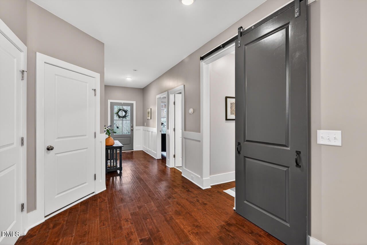 8018 Rosemont Parkway