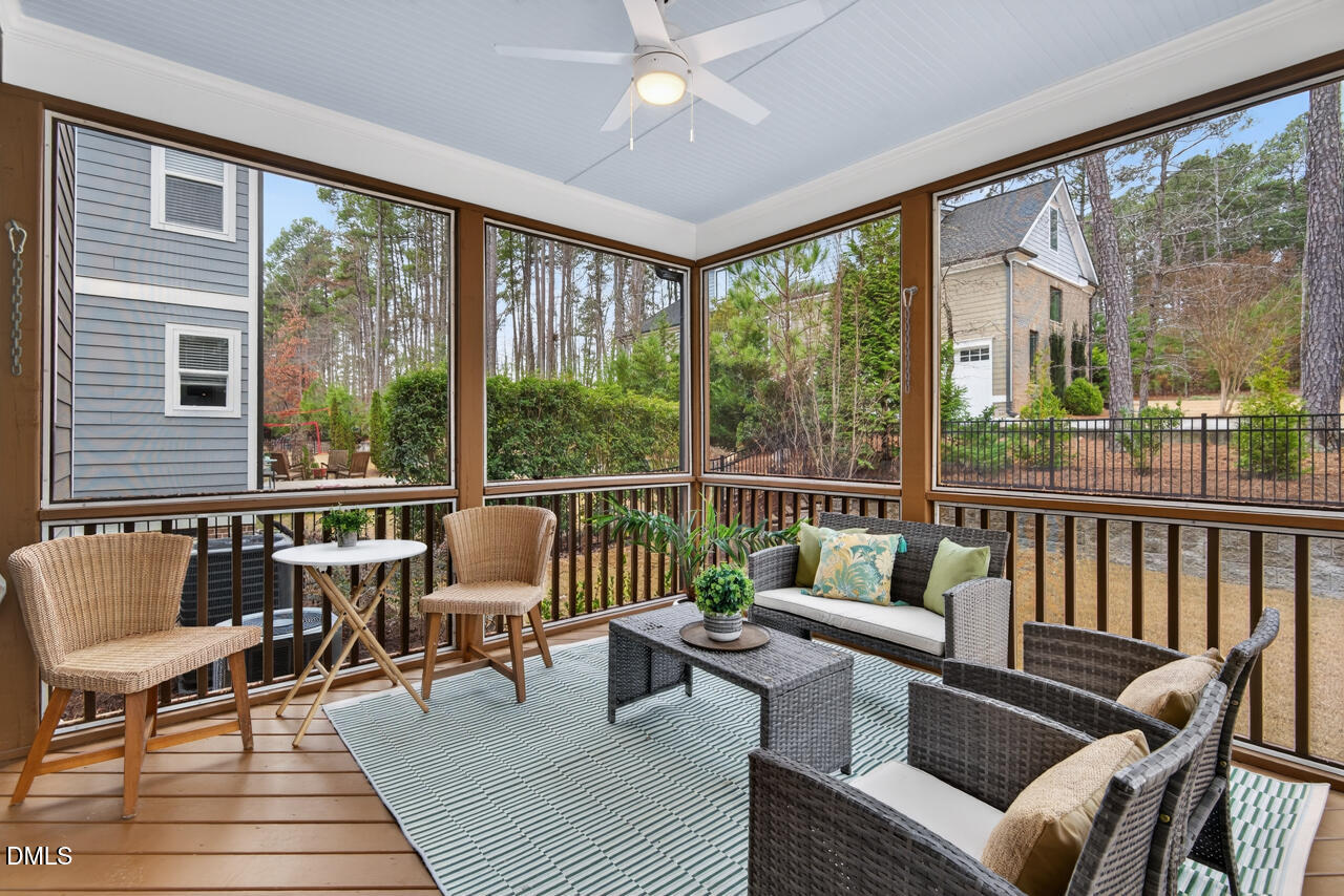 8018 Rosemont Parkway