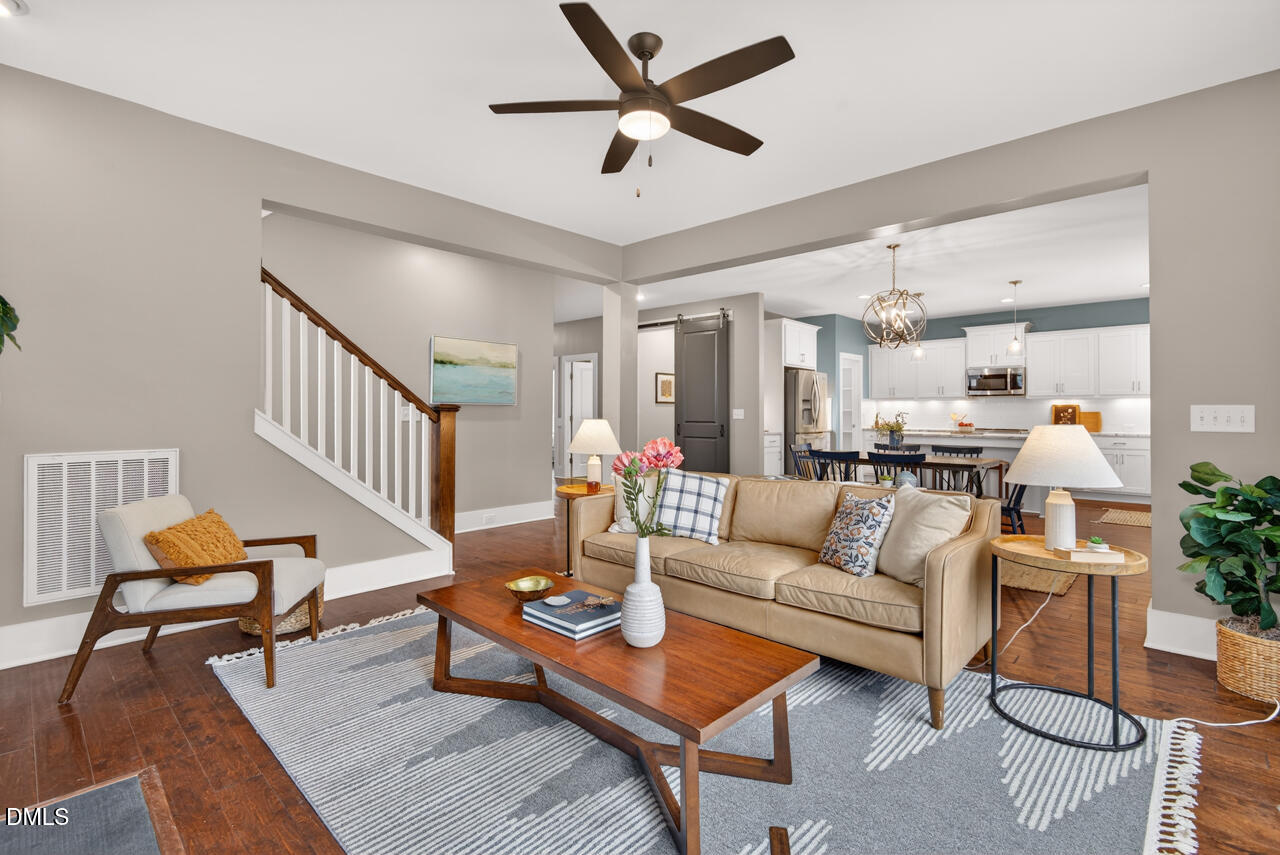 8018 Rosemont Parkway