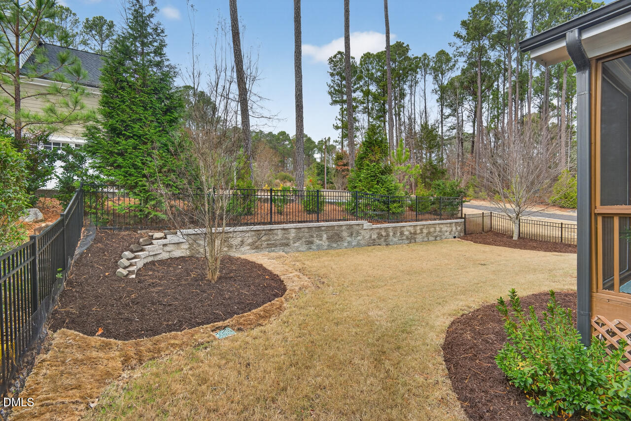 8018 Rosemont Parkway