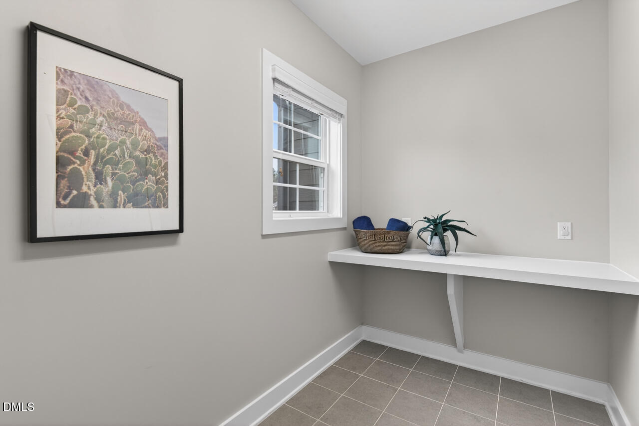 8018 Rosemont Parkway