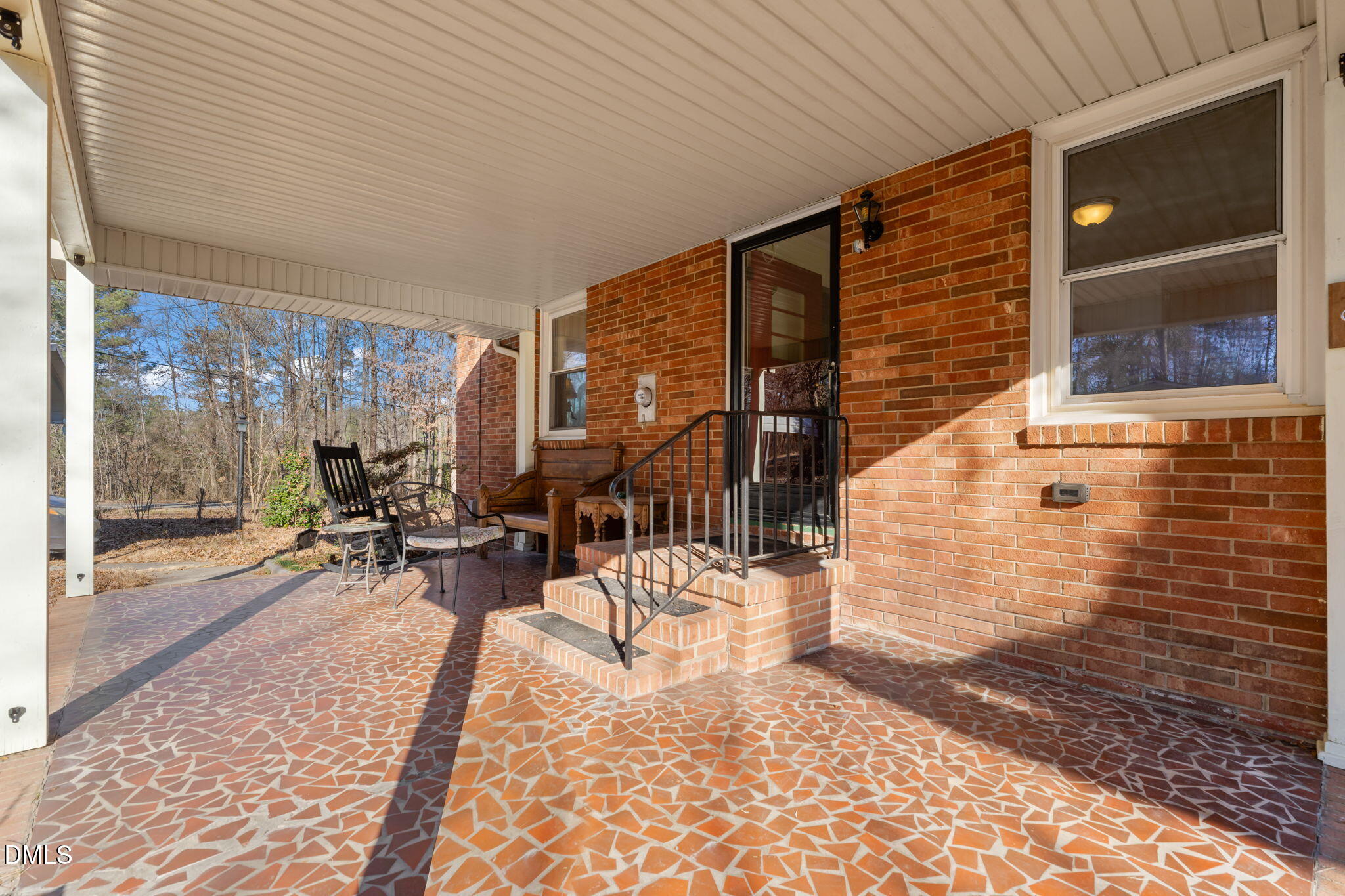 2802 Glover Road