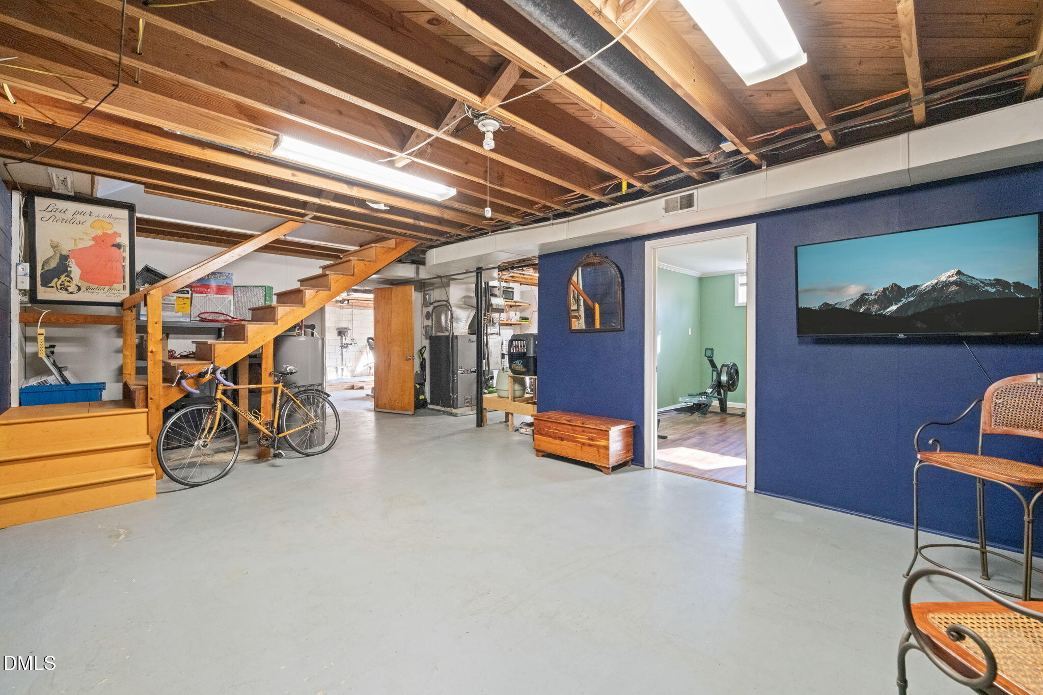 2802 Glover Road