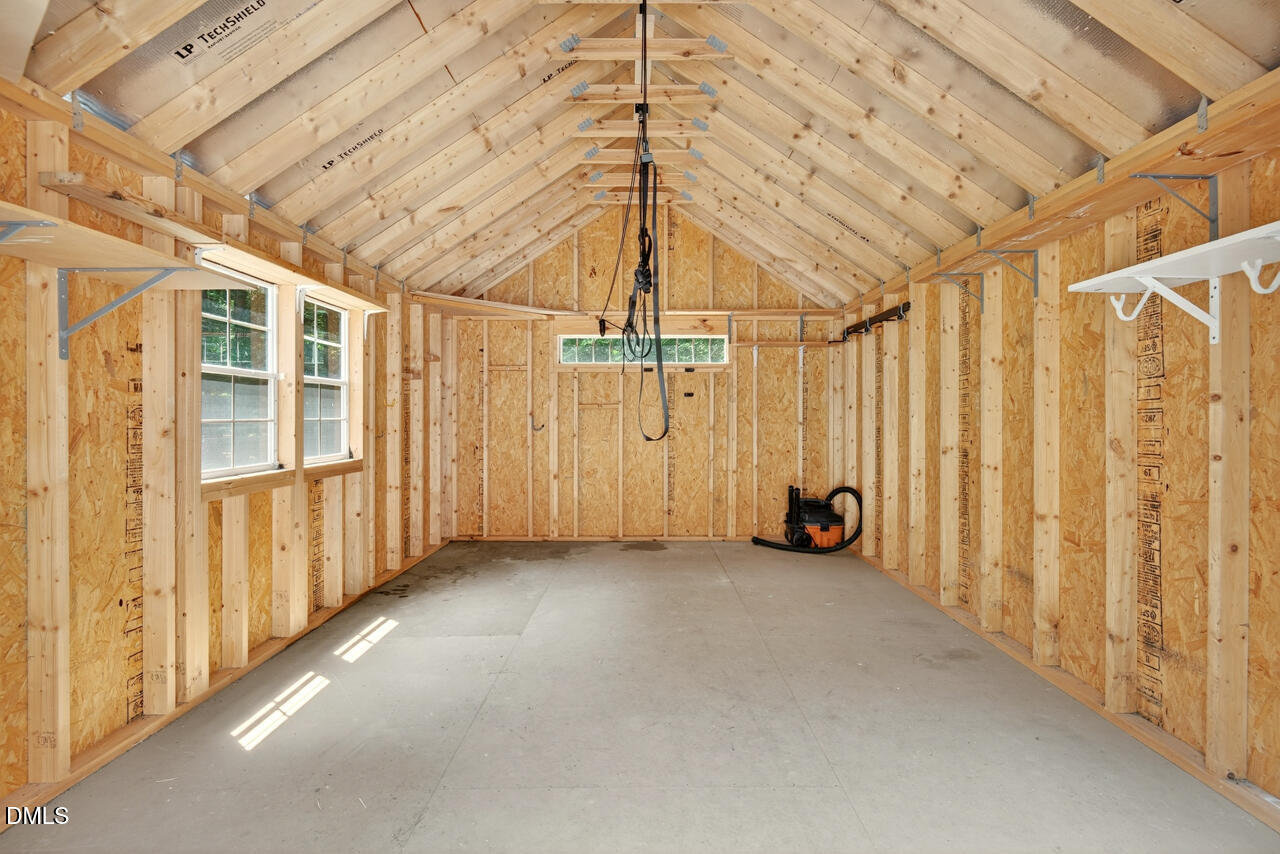 109 Fieldstone Court