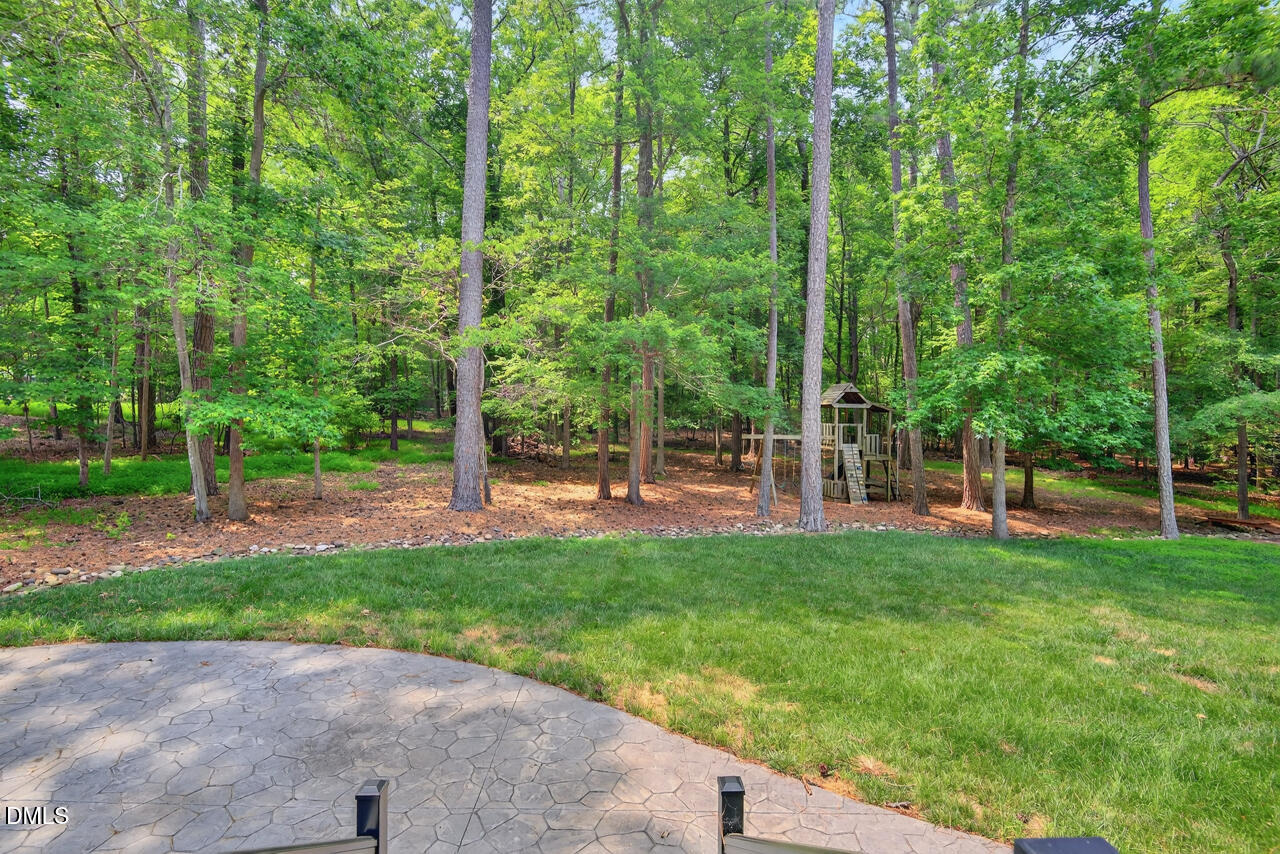 109 Fieldstone Court