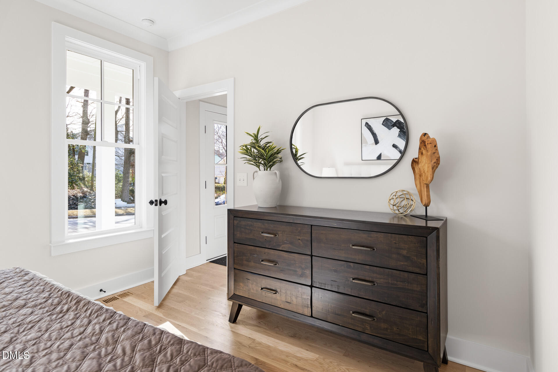 1404 Englewood Avenue