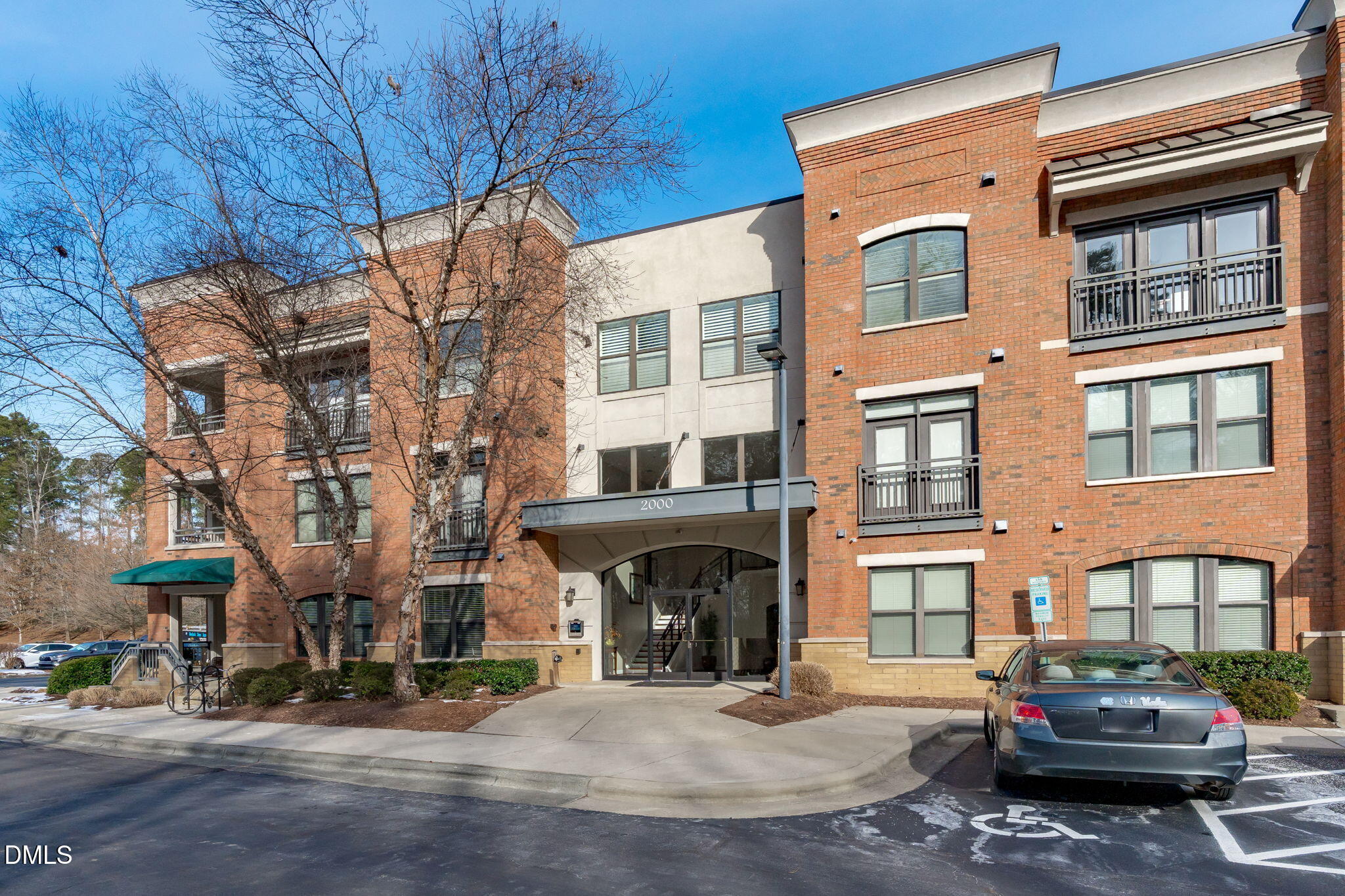 Sweet little unit in South Durham!  