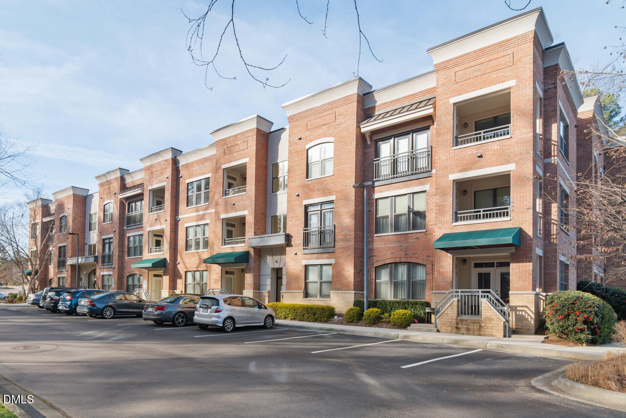 Sweet little unit in South Durham!  