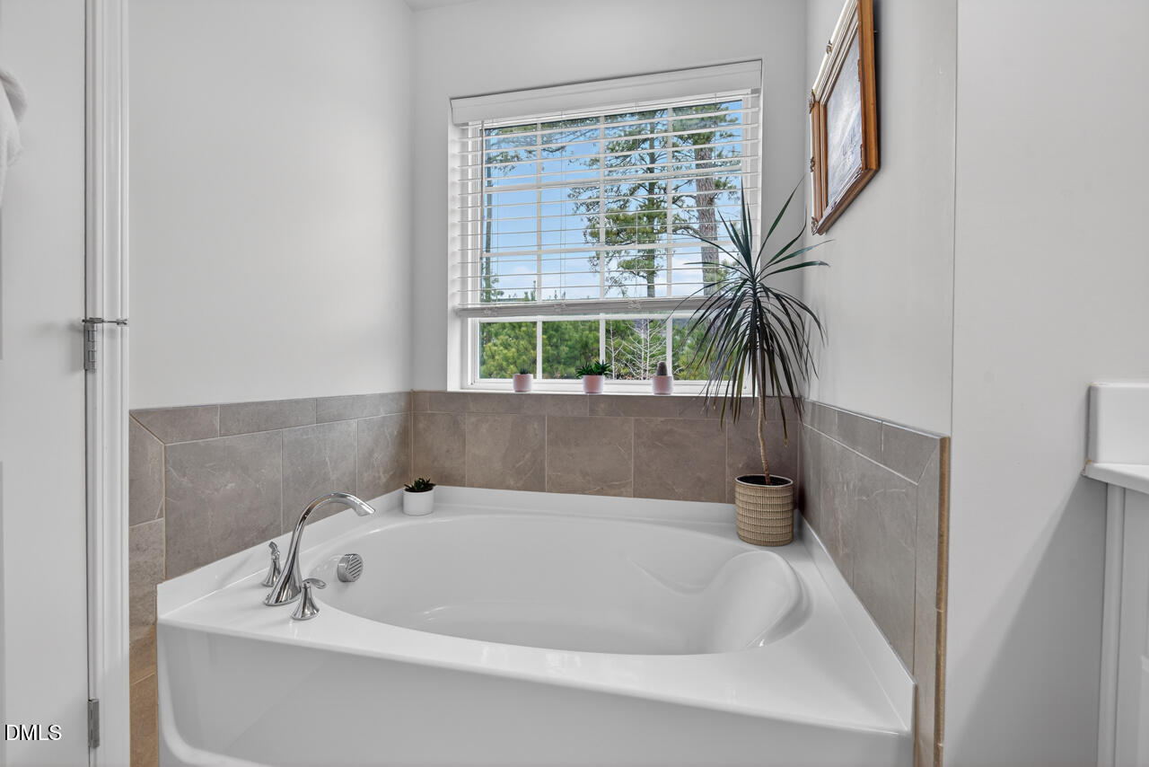 1355 Southpoint Trail