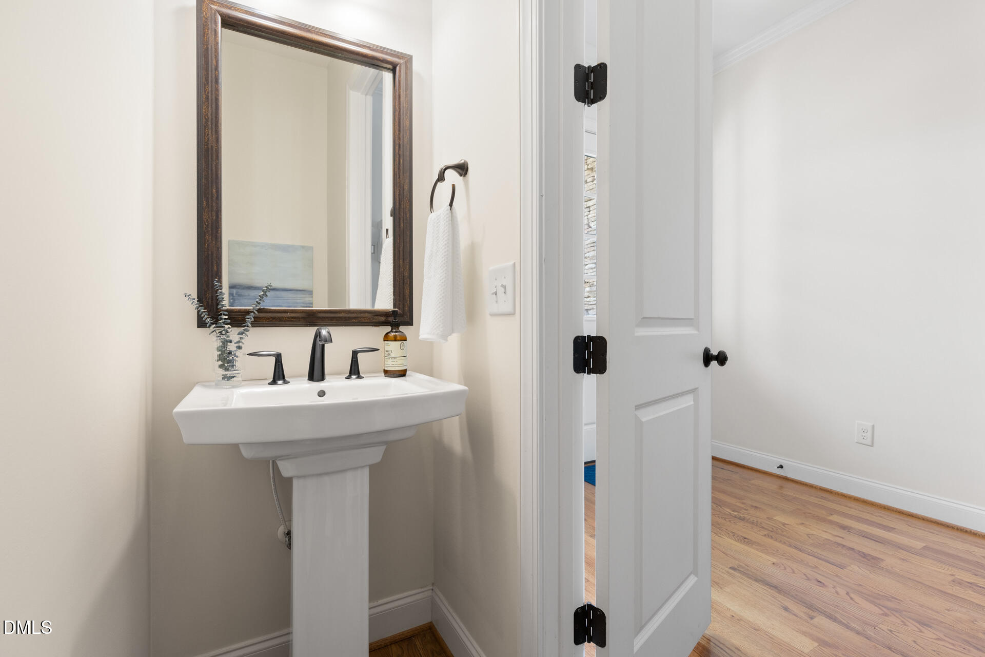 1016 Regency Cottage Place